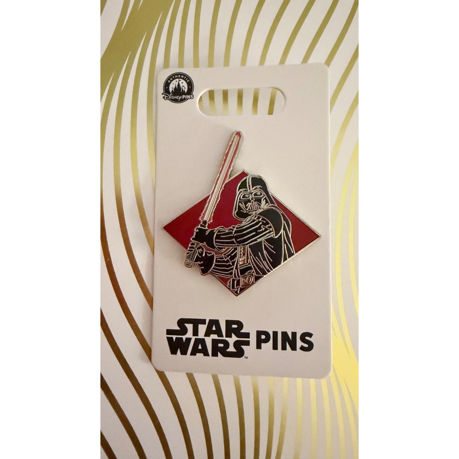 NEW Disney Parks Darth Vader "Dark Lord of the Sith" Pin