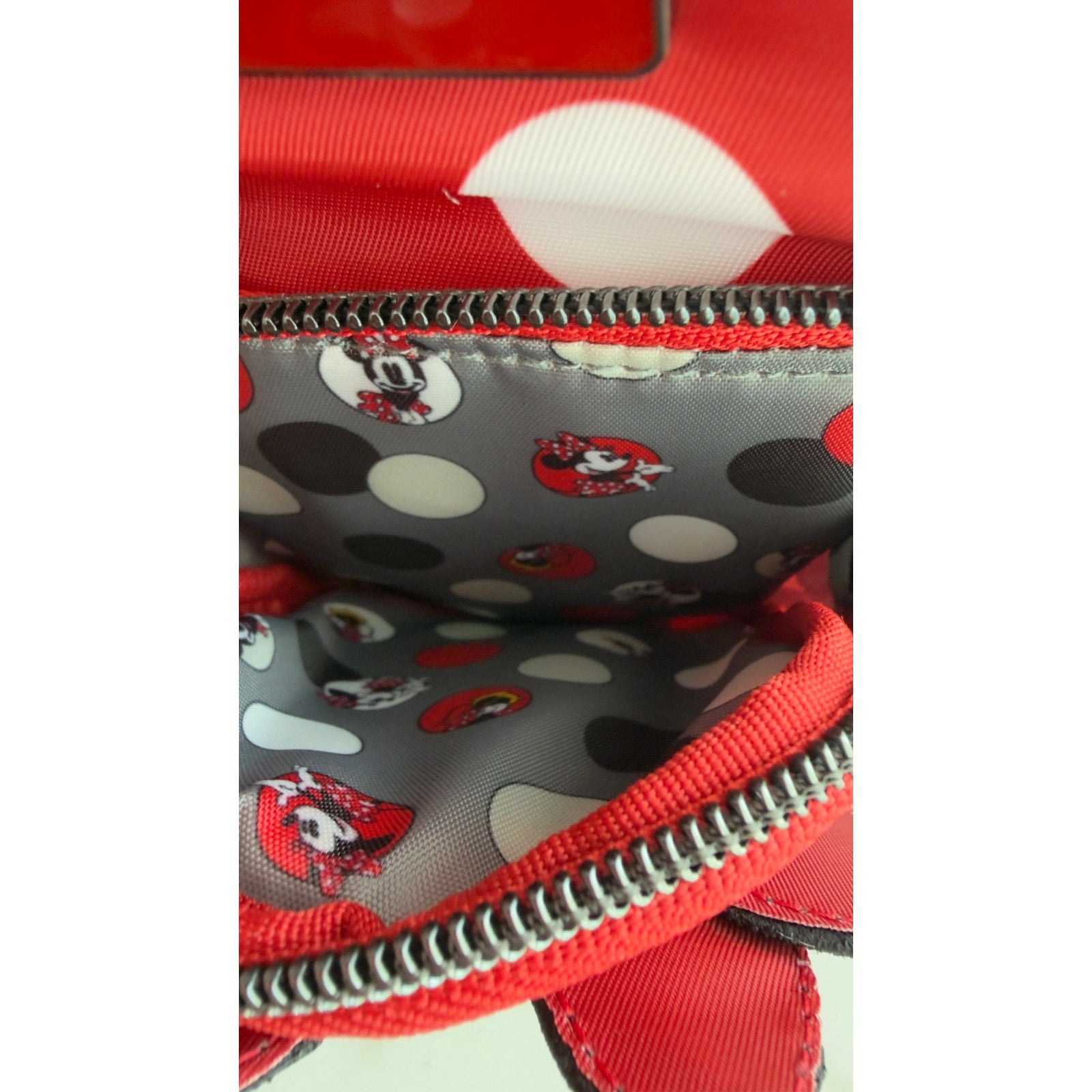 Disney Parks Lug Minnie Mouse Polka Dot Water Bottle Holder Bag Crossbody NEW