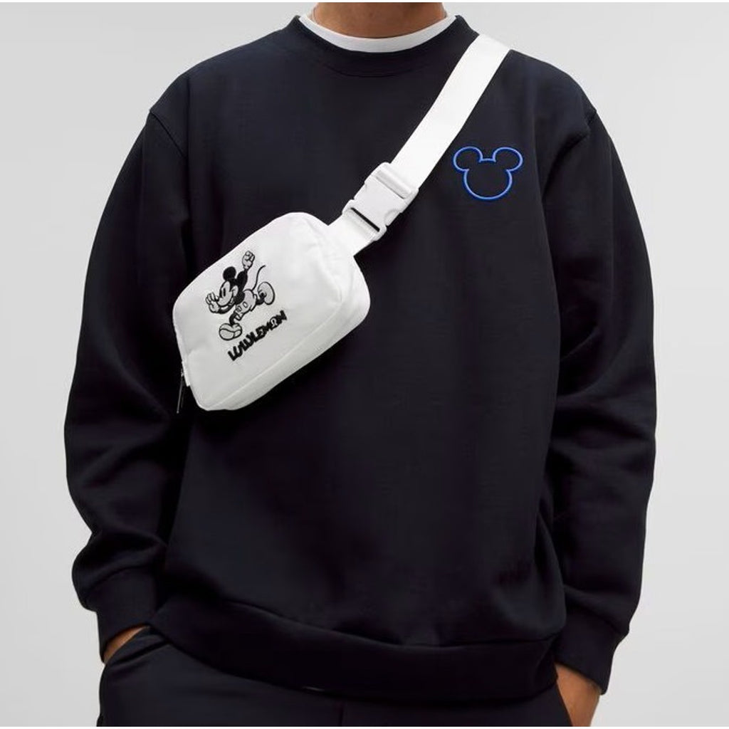 Disney x Lululemon Mickey in Motion White 1L Everywhere Belt Bag NEW