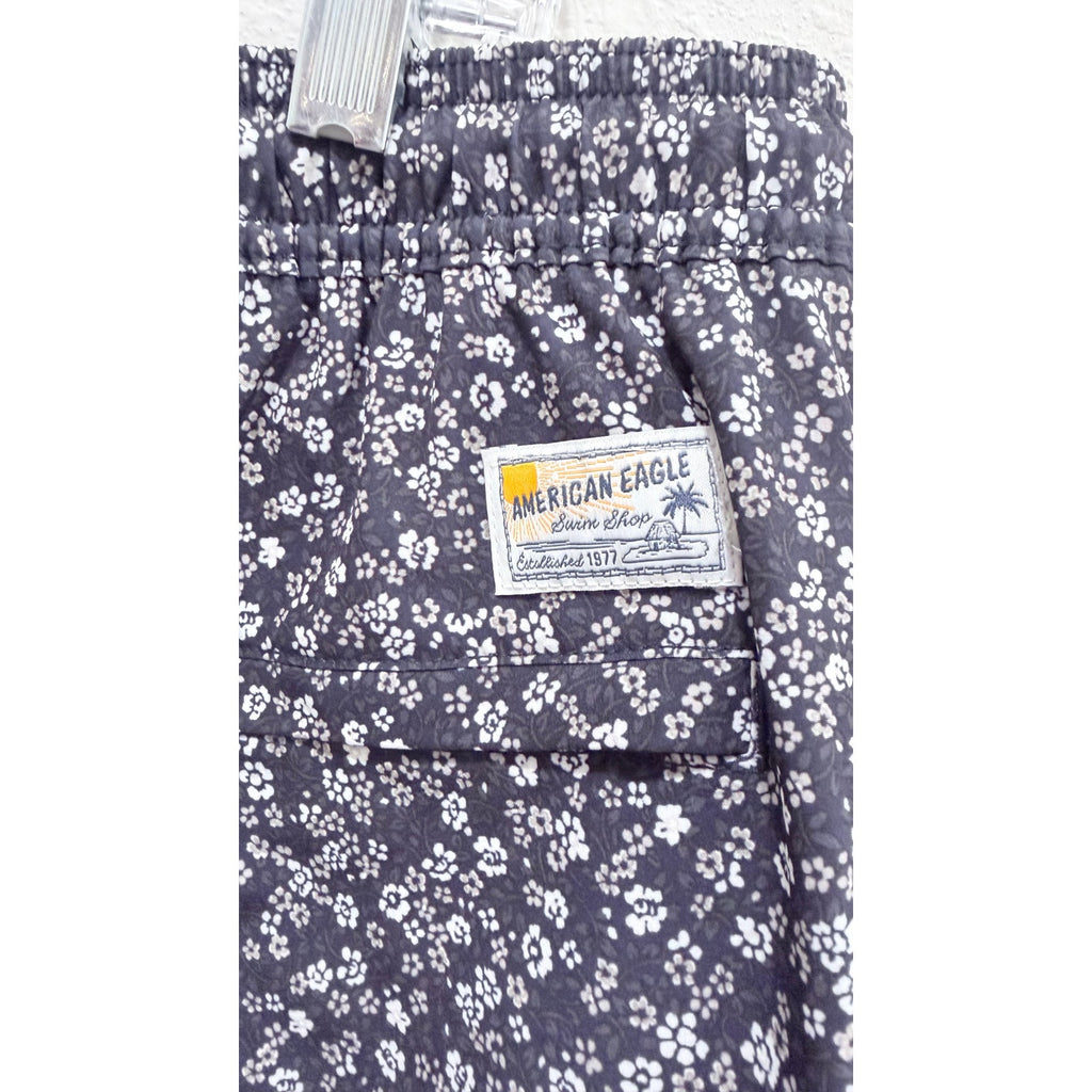 American Eagle Swim Shop Men's Floral Swim Trunks – Large NWOT