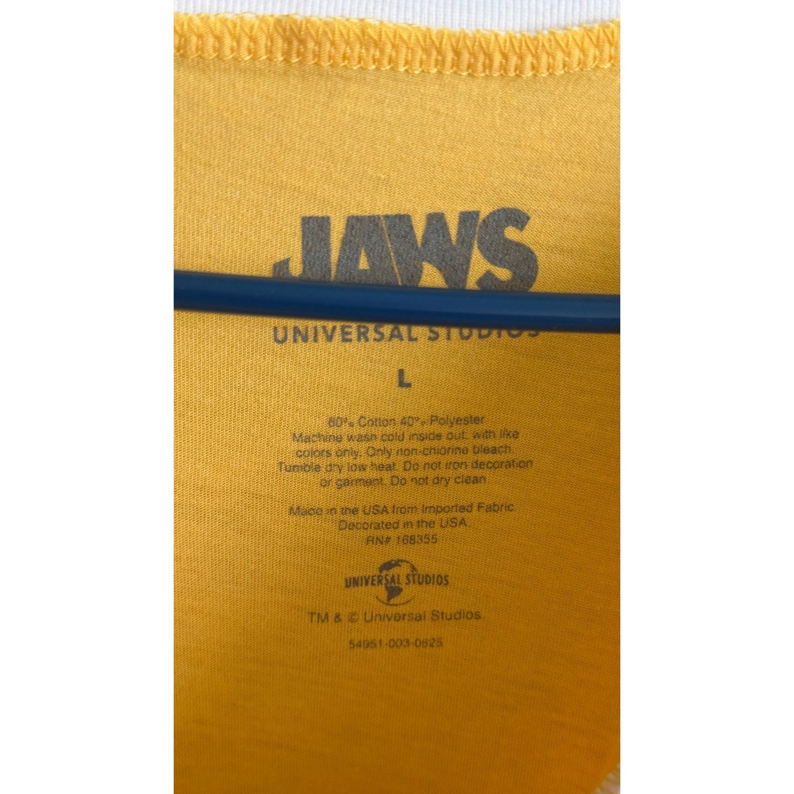 NEW Jaws 50th Anniversary Universal Studios Ringer V-Neck T-Shirt - Large