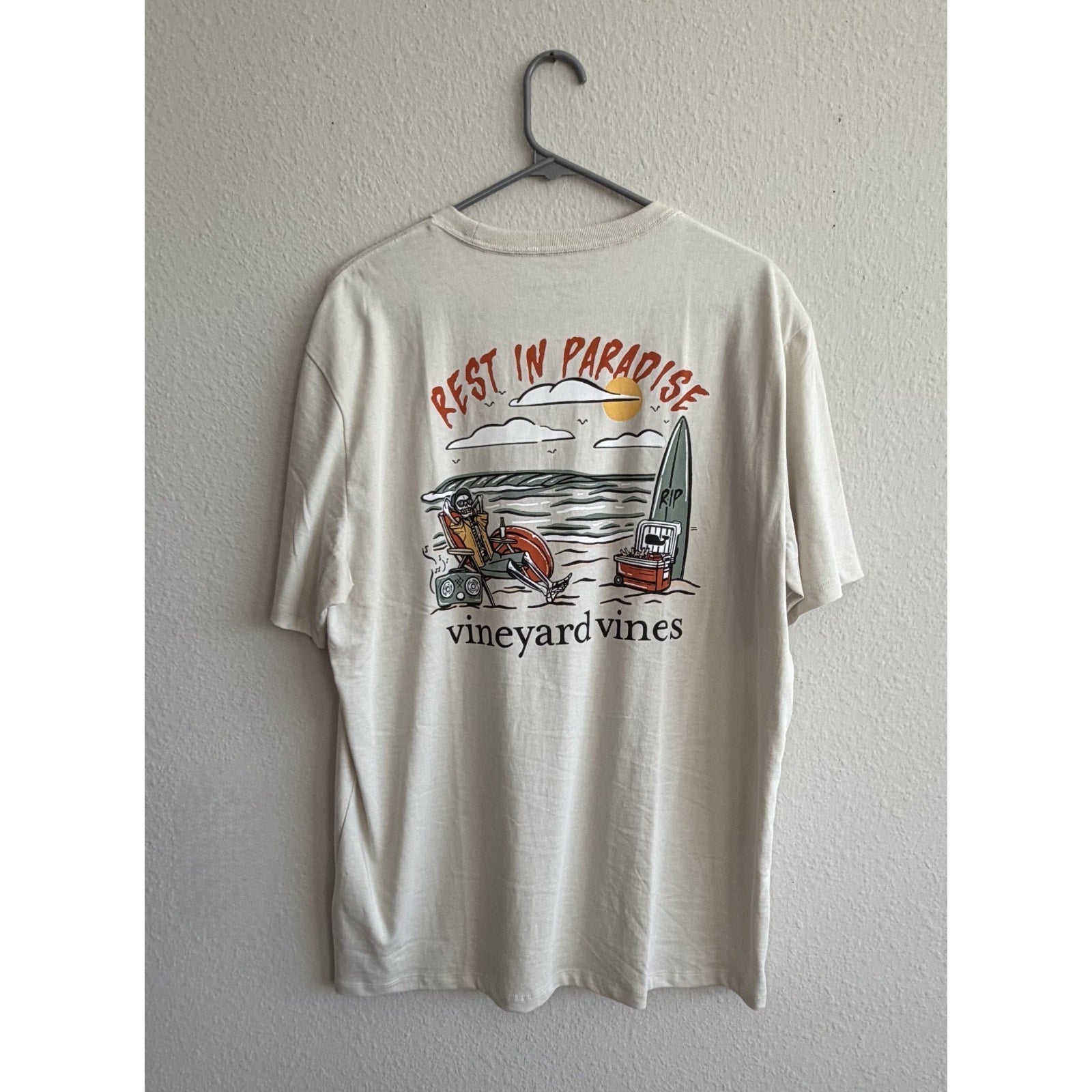 NWT Vineyard Vines Rest In Paradise Whale Pocket Tee Men's Large