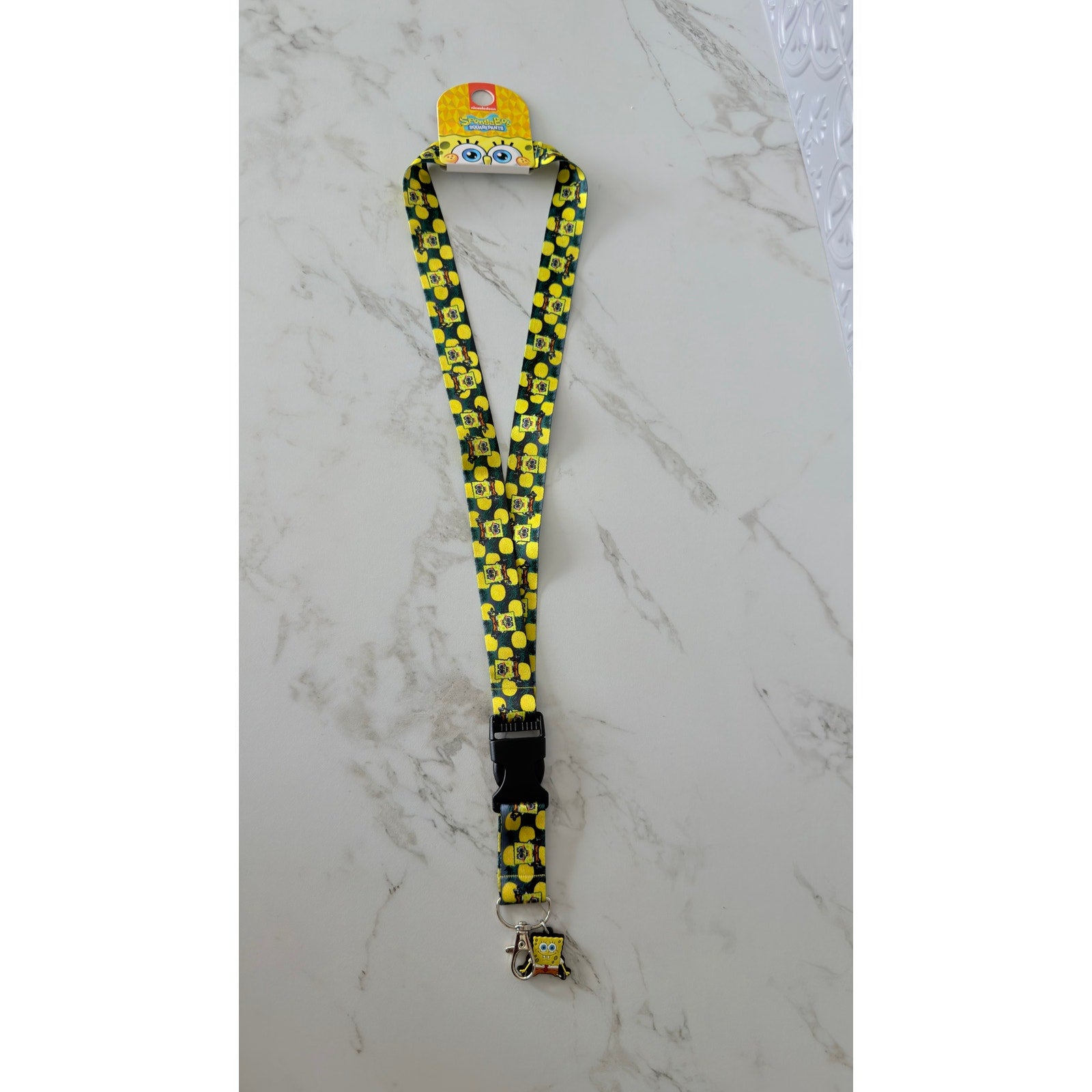 SpongeBob SquarePants Pineapple Pattern Breakaway Lanyard w/ Charm NEW