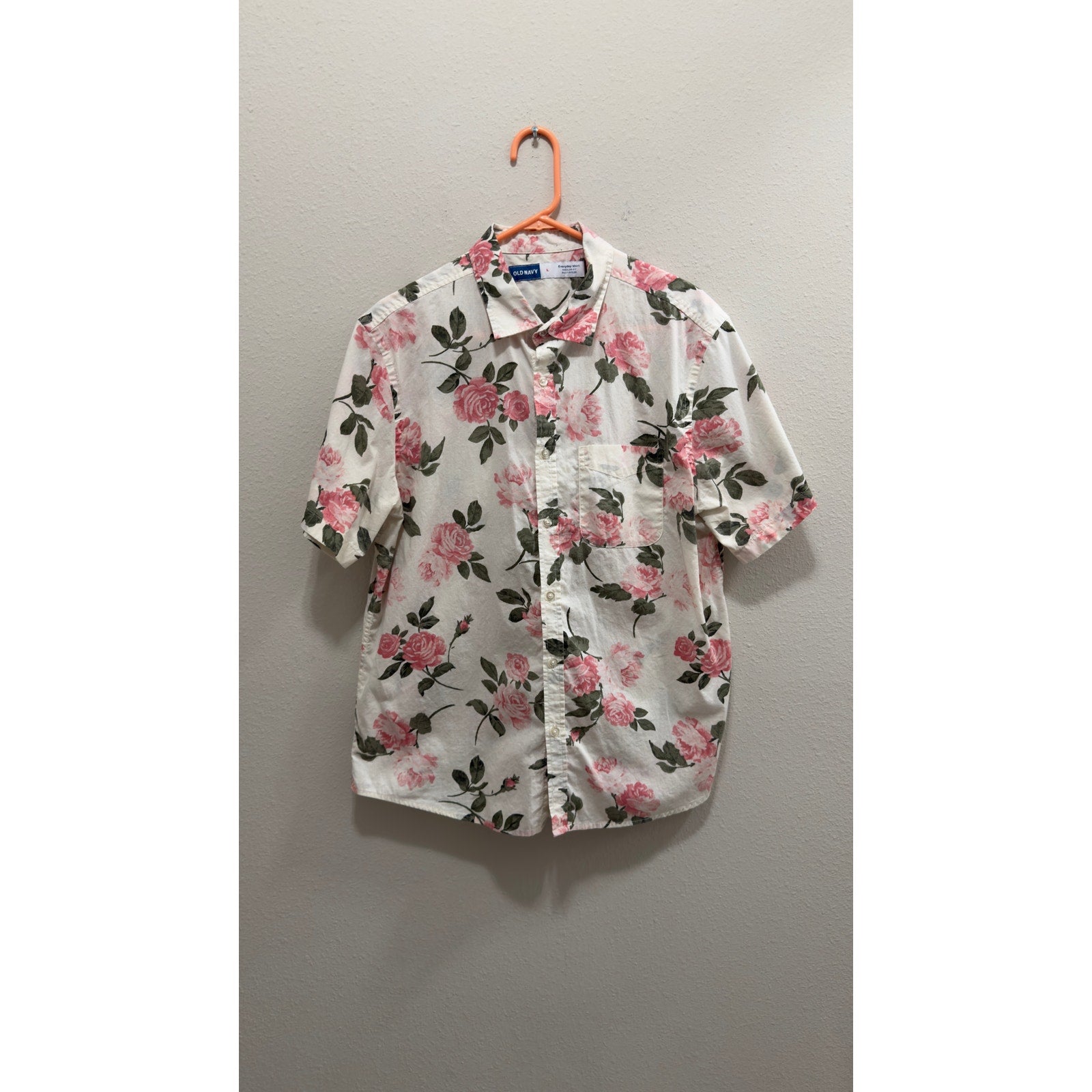 Old Navy Men’s Everyday Shirt Pink Rose Floral Button Down Flex Cream Large