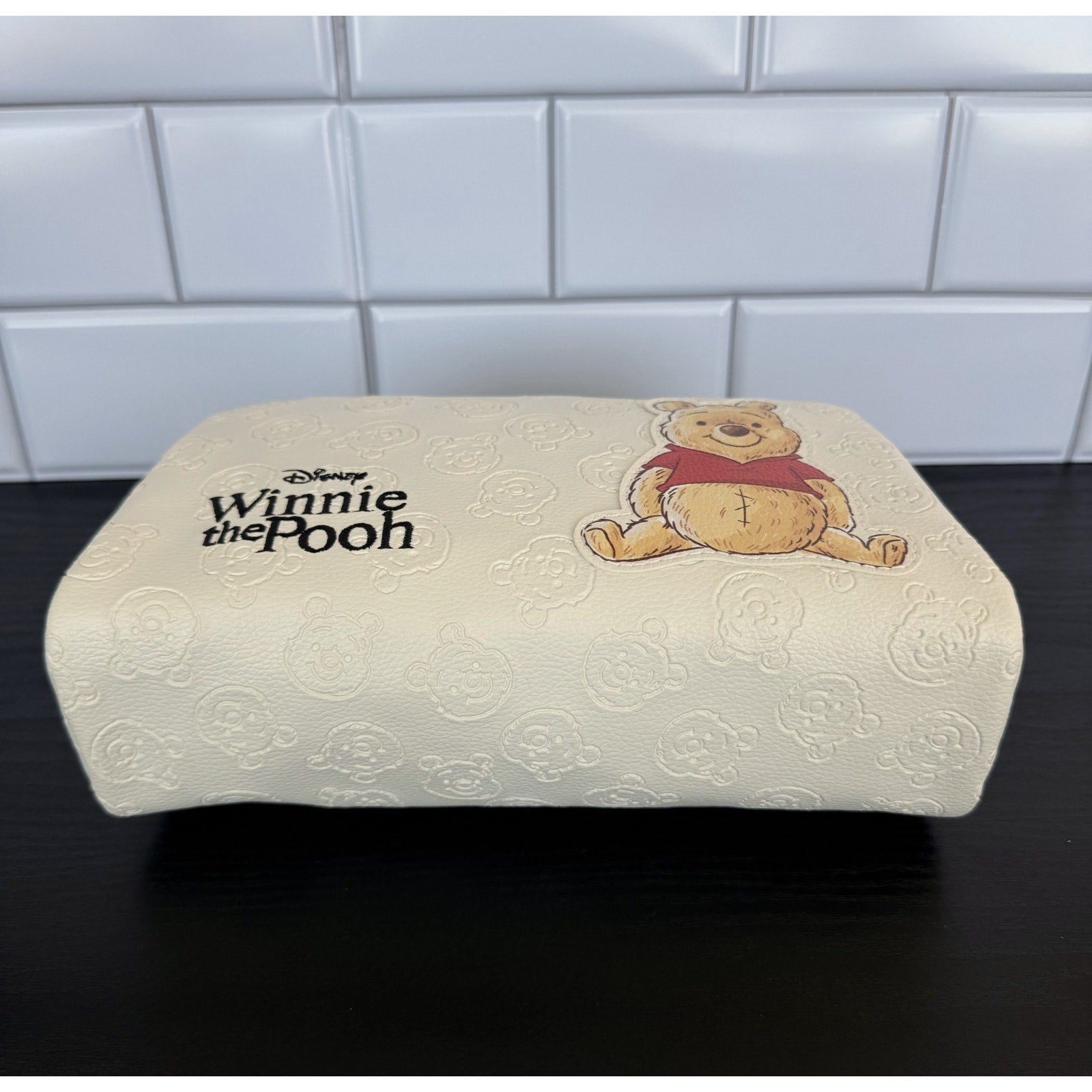 Primark x Disney Winnie the Pooh Debossed Makeup Bag – NWT