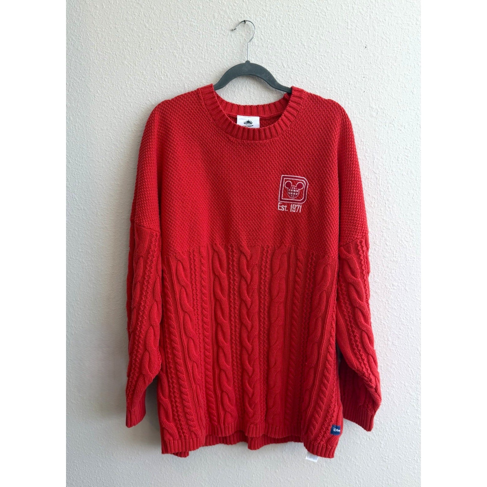 Disney Parks x Spirit Jersey Walt Disney World Red Cable Knit Sweater Size Large