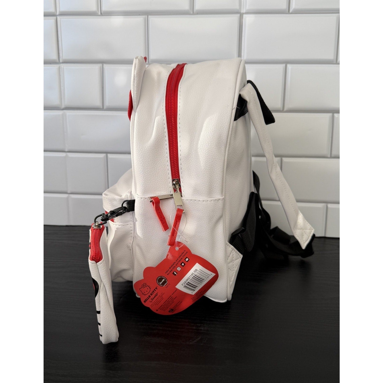 NEW Hello Kitty Mini Backpack and Coin Purse Set