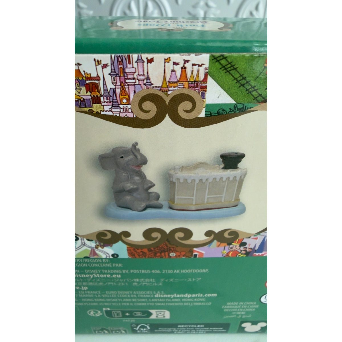 Disney Parks Jungle Cruise Salt & Pepper Shaker Set with Faux Water Caddy New
