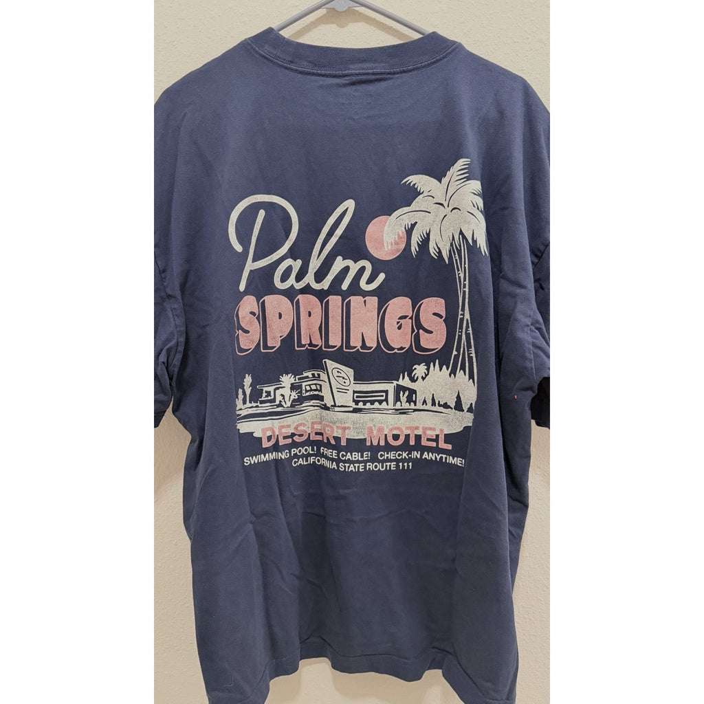 Hollister Men's Boxy Cut Palm Springs Desert Motel T-shirt - XL - Preowned