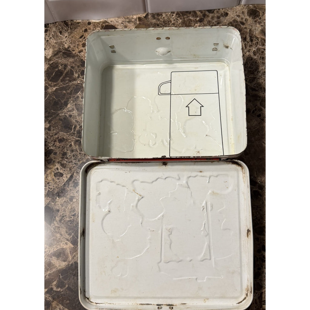 Vintage 1981 Strawberry Shortcake Metal Lunch Box & Thermos Set