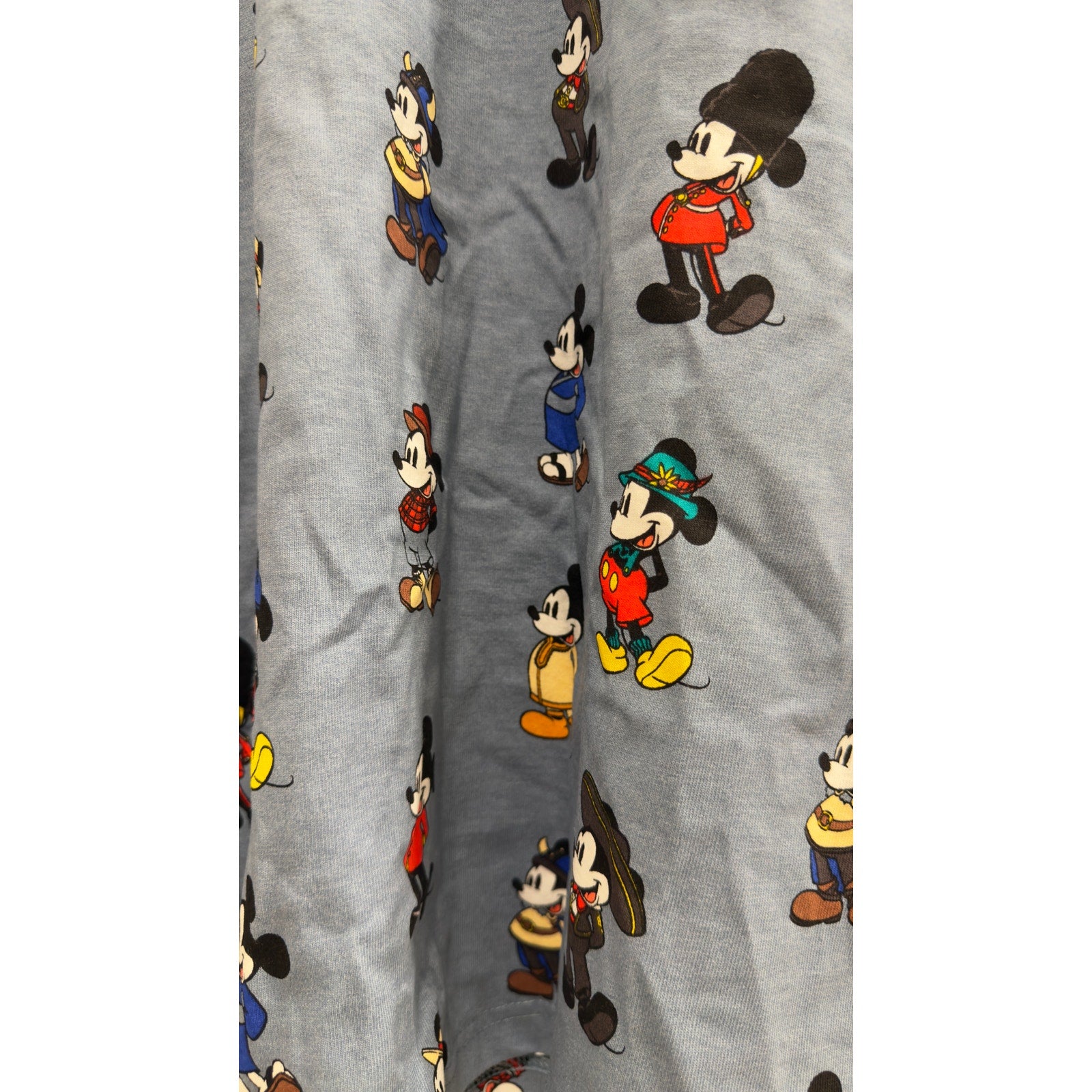 NWT Disney Epcot World Showcase Mickey Mouse Spirit Jersey Slate Blue Size Large