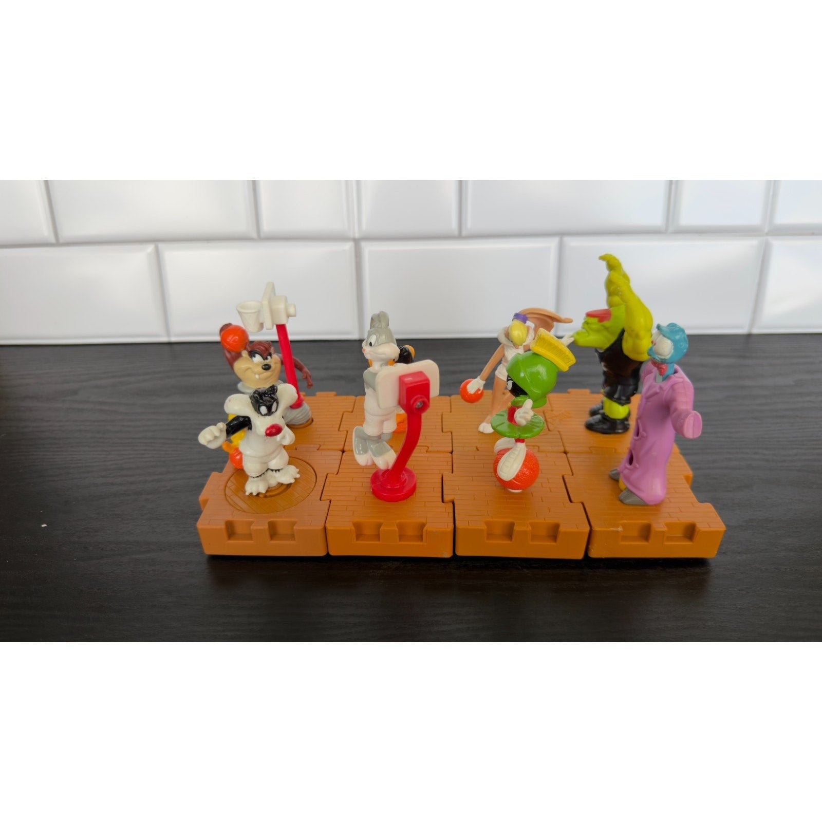 Vintage 1996 Space Jam McDonald's Happy Meal Toy Lot (8) + 1 Lola Sealed