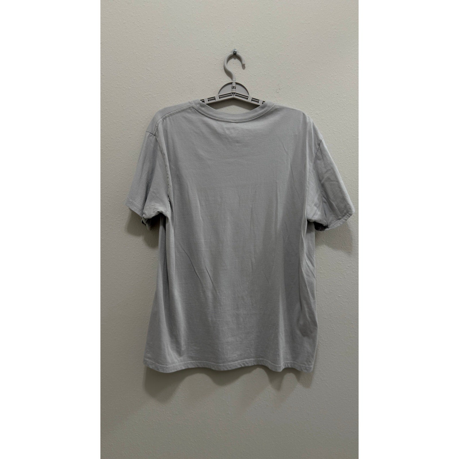Disney Mickey Mouse Steamboat Willie Light Gray T-Shirt Men's Size Large