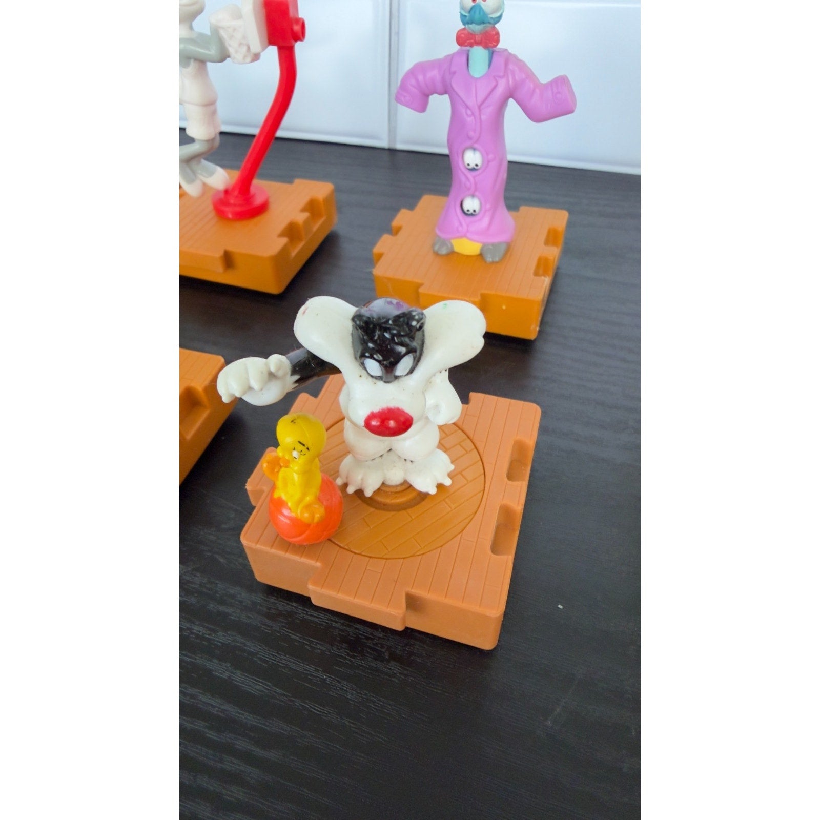Vintage 1996 Space Jam McDonald's Happy Meal Toy Lot (8) + 1 Lola Sealed