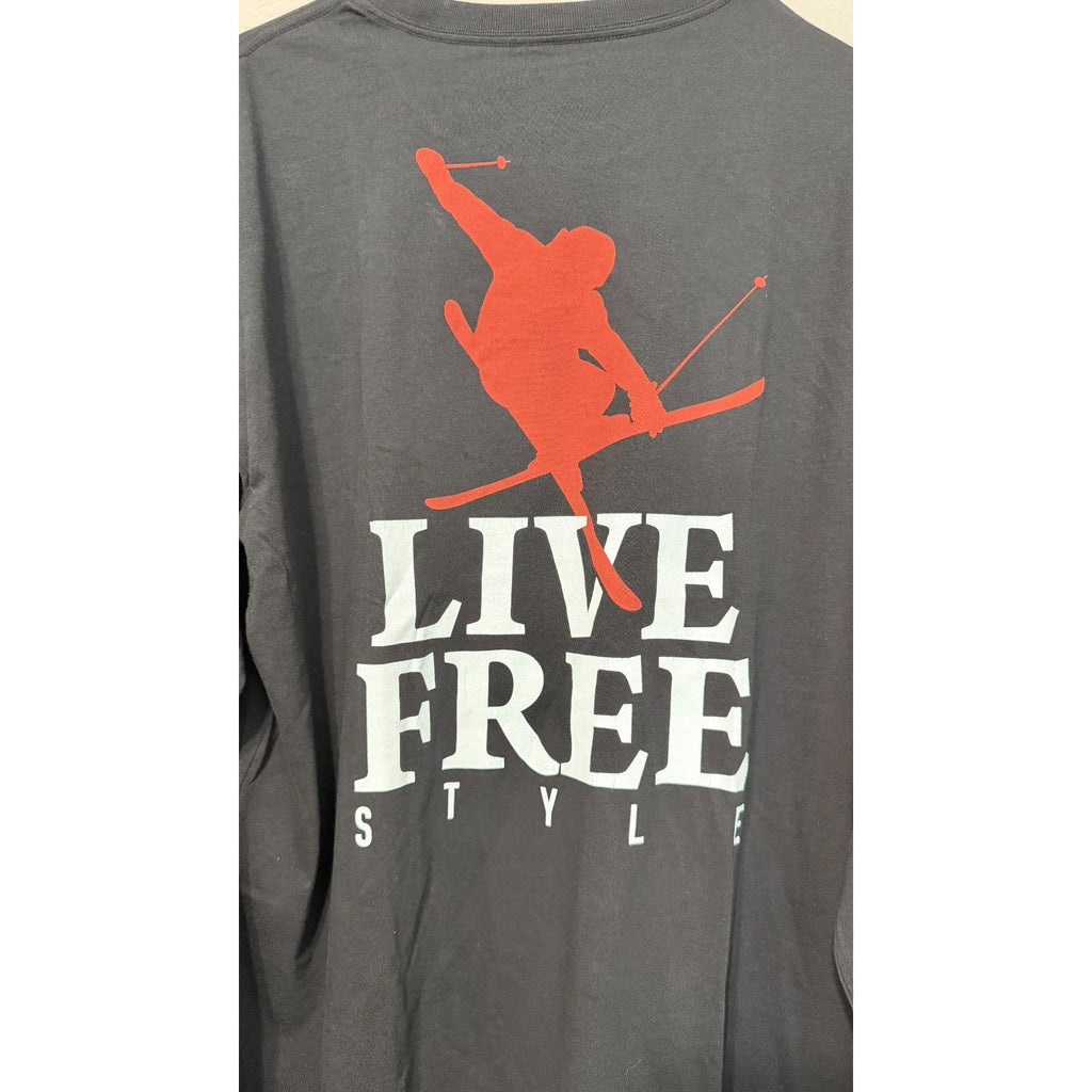 NWT Vineyard Vines "Live Free Style Ski" Long Sleeve Pocket Tee Large NWT