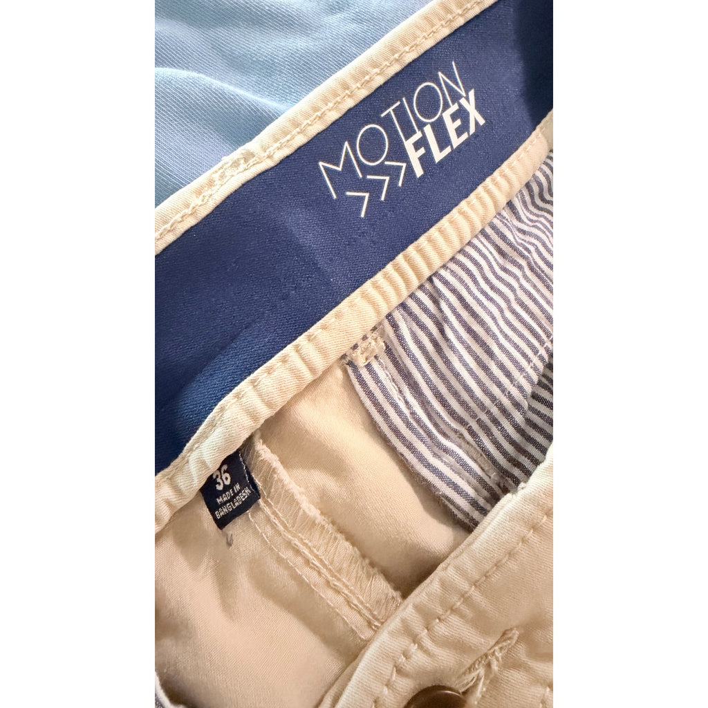 Crown & Ivy Men's Motion Flex Chino Shorts - Khaki / Tan, Size 36 (Preowned)