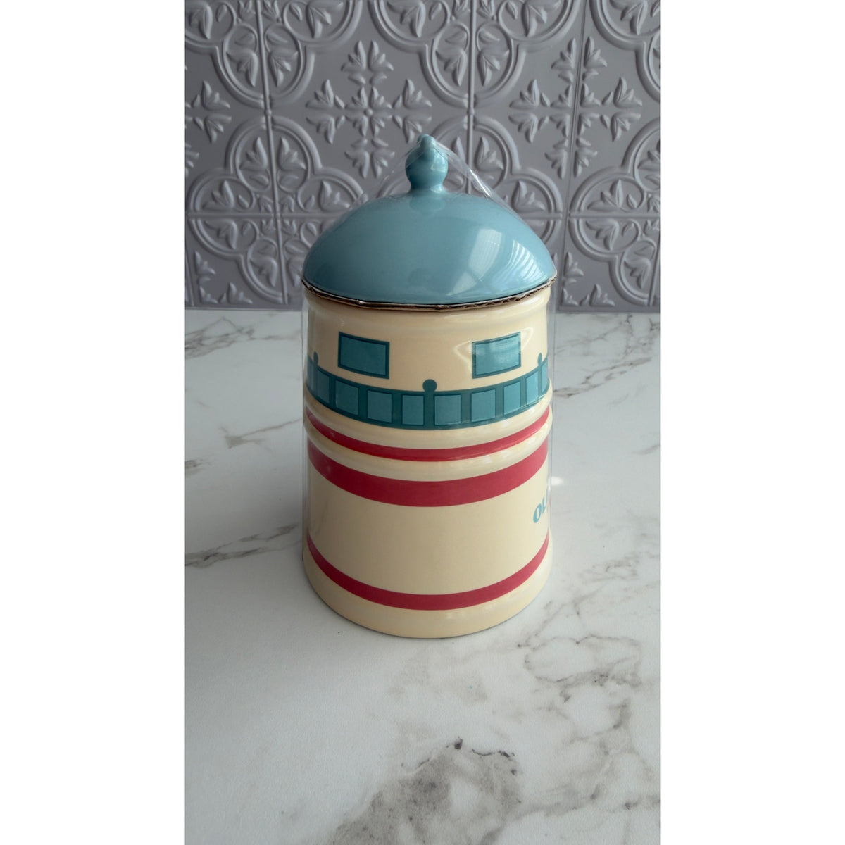Disney Parks Old Key West Resort Lighthouse Ceramic Lidded Coffee Mug NEW