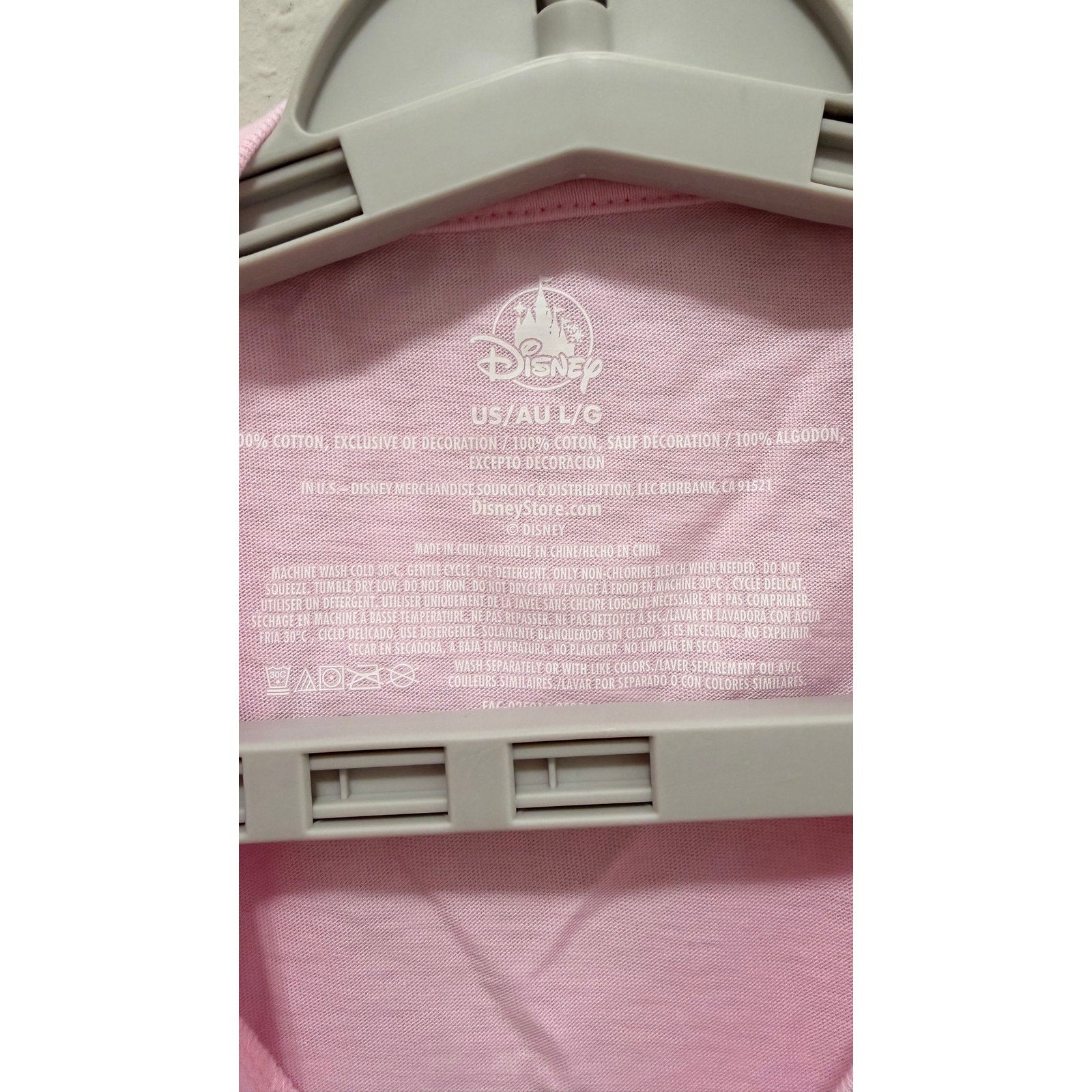 Disney Parks Women's Minnie Mouse Sequin Bow & Hearts Pink T-Shirt Large NWT