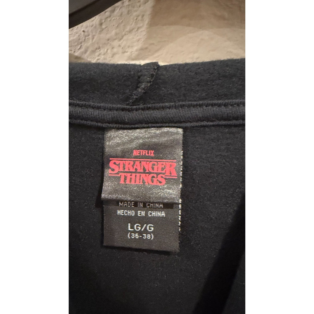 NWT Netflix Stranger Things Men's Hellfire Club Graphic Hoodie Large