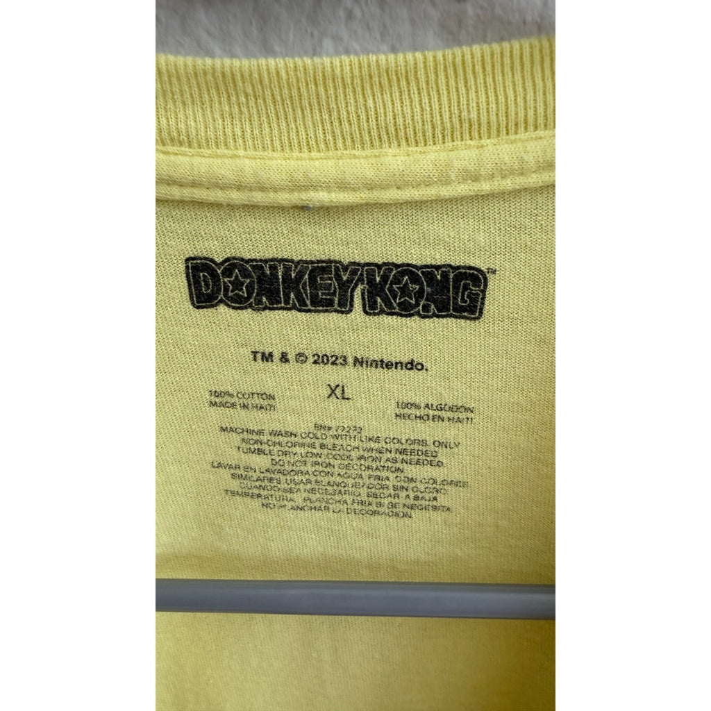 Nintendo Donkey Kong Men's Yellow Graphic T-Shirt Size XL