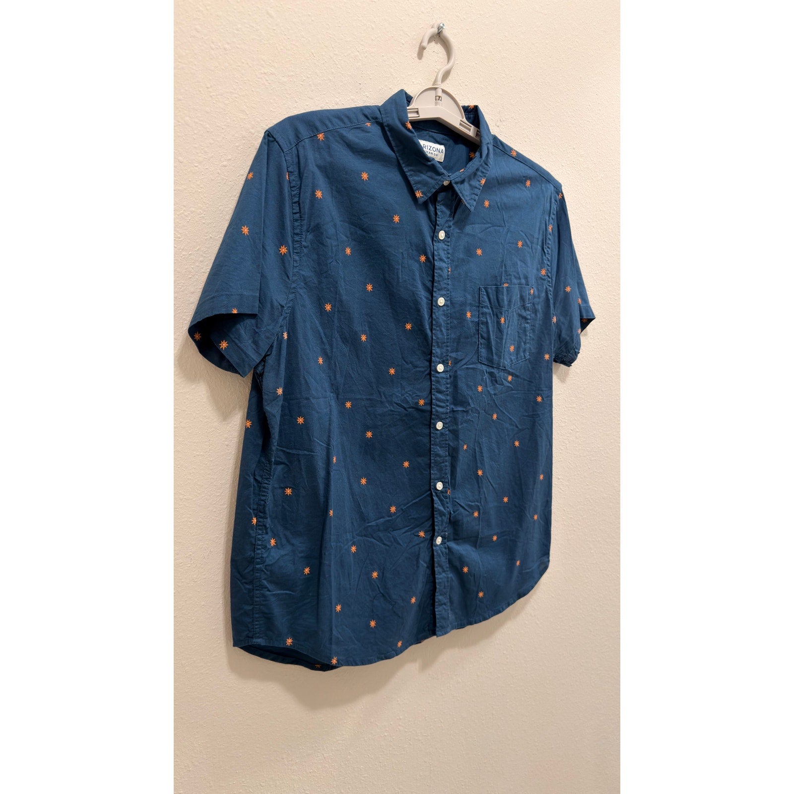 Arizona Jean Co. Men's Navy Button Down Orange Star Pattern Large NWT