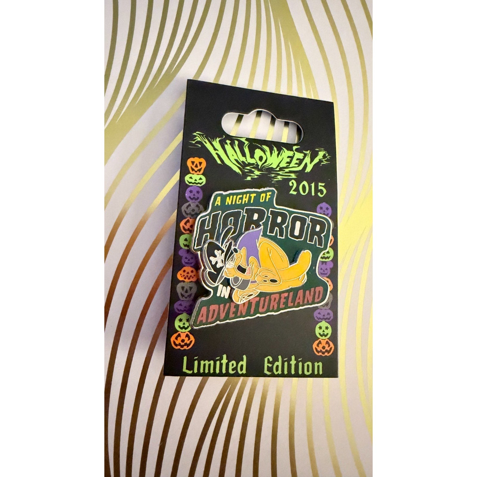 Disney Parks Halloween 2015 Pluto Pirate Adventureland Pin - 3 of 4 in Series