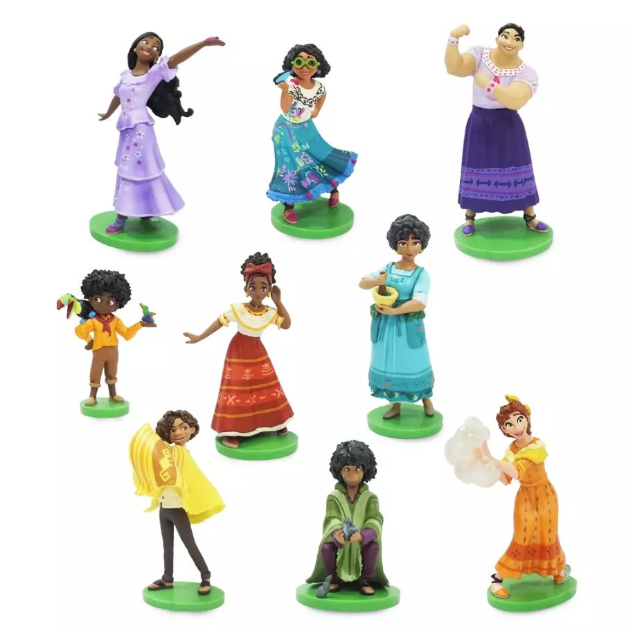 Disney Encanto Deluxe Figurine Playset 9 Piece Figure Set NIB