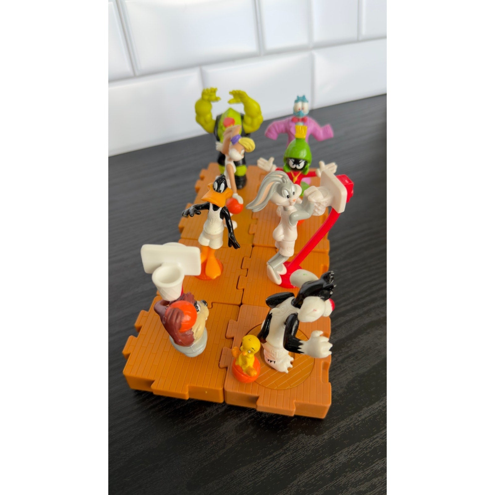 Vintage 1996 Space Jam McDonald's Happy Meal Toy Lot (8) + 1 Lola Sealed