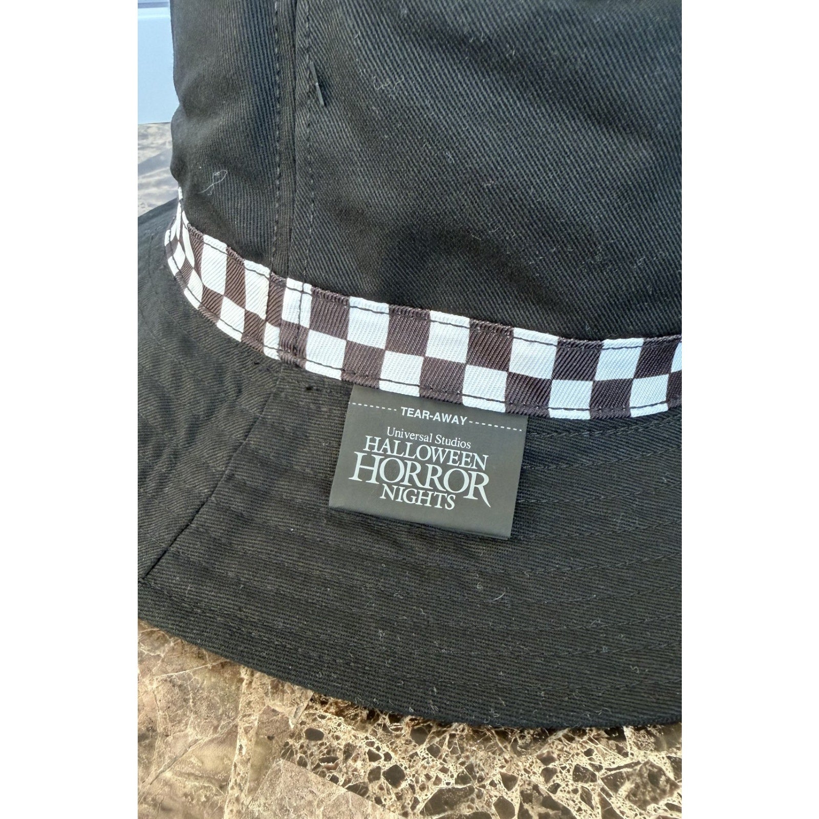 Universal HHN 2025 Five Nights at Freddy’s Reversible Bucket Hat NWT