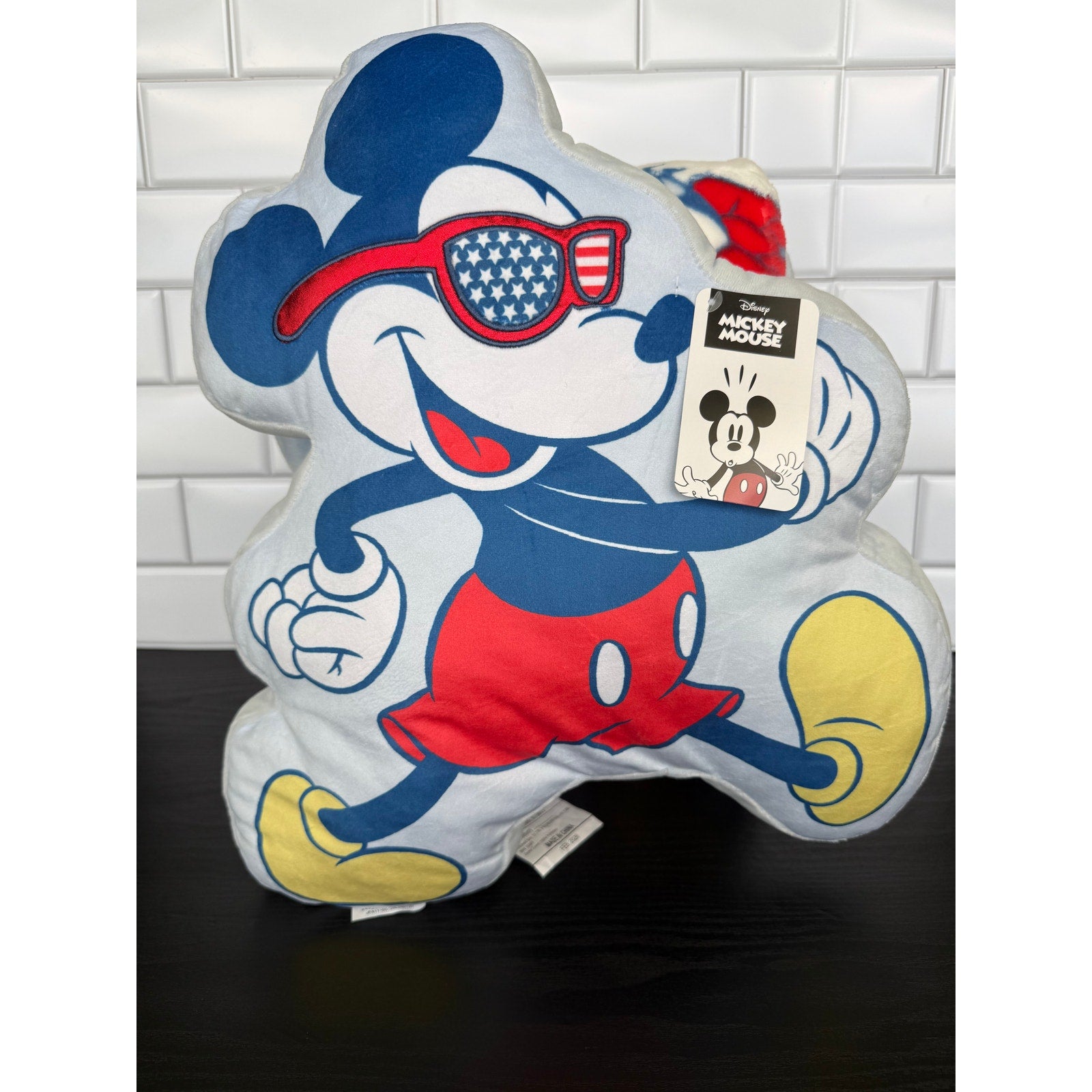 Disney Americana 2-Piece Mickey/Minnie Character Pillow & Throw Set NEW
