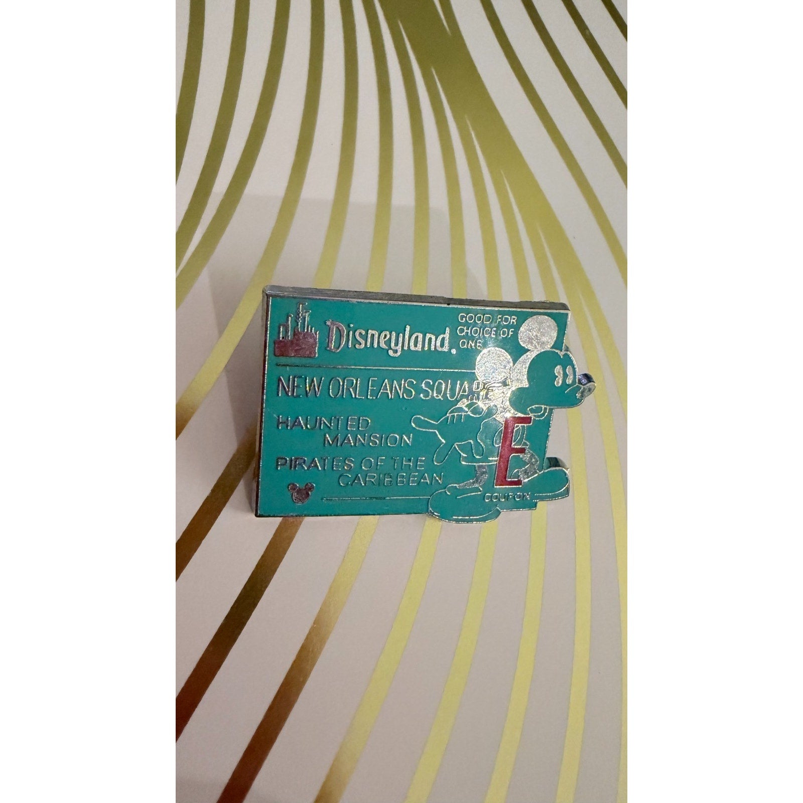 Disney Park 2005 Cast Lanyard Series E-Ticket Coupon Pin New Orleans Square