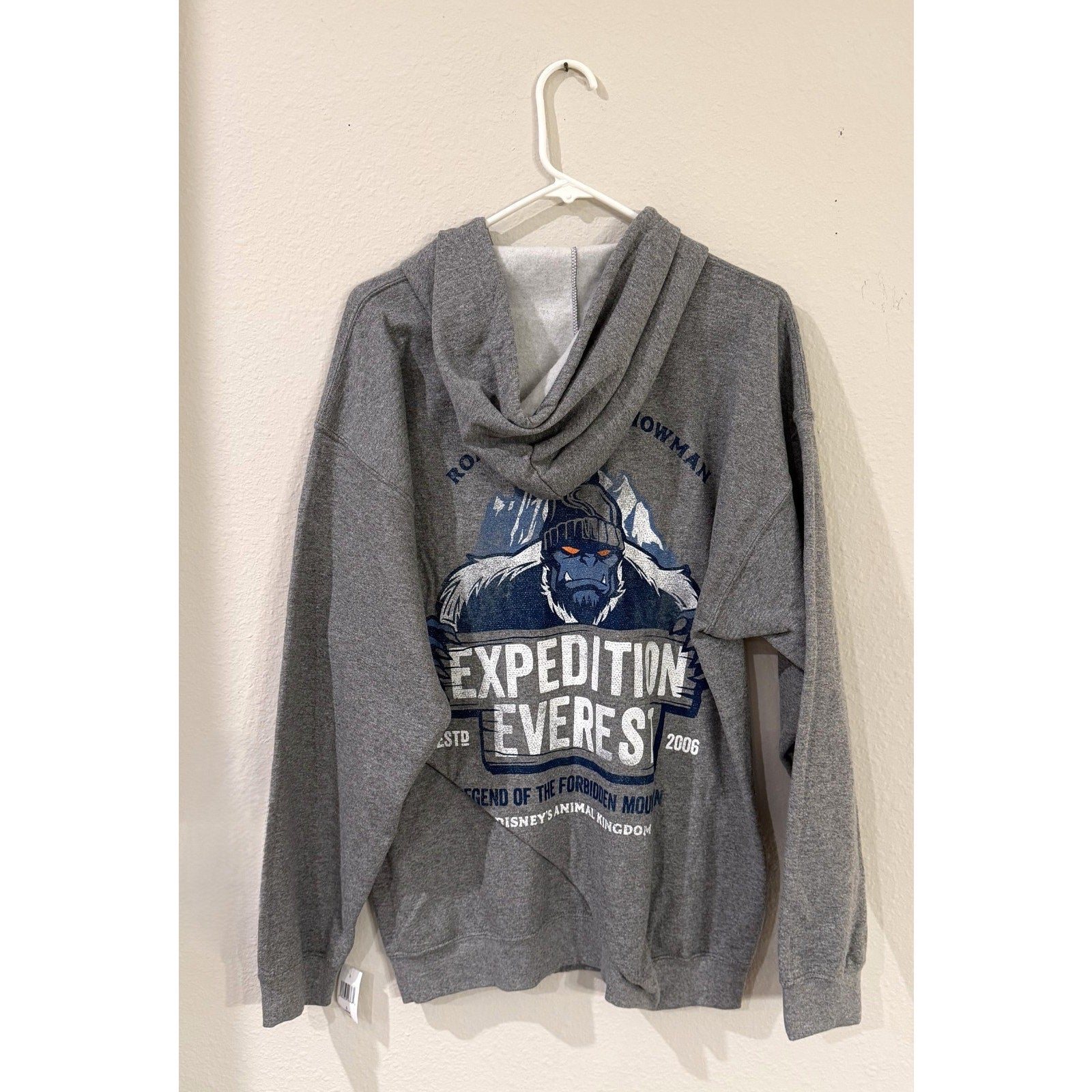 NWT Disney Parks Expedition Everest Yeti Zipper Hoodie Adult Large