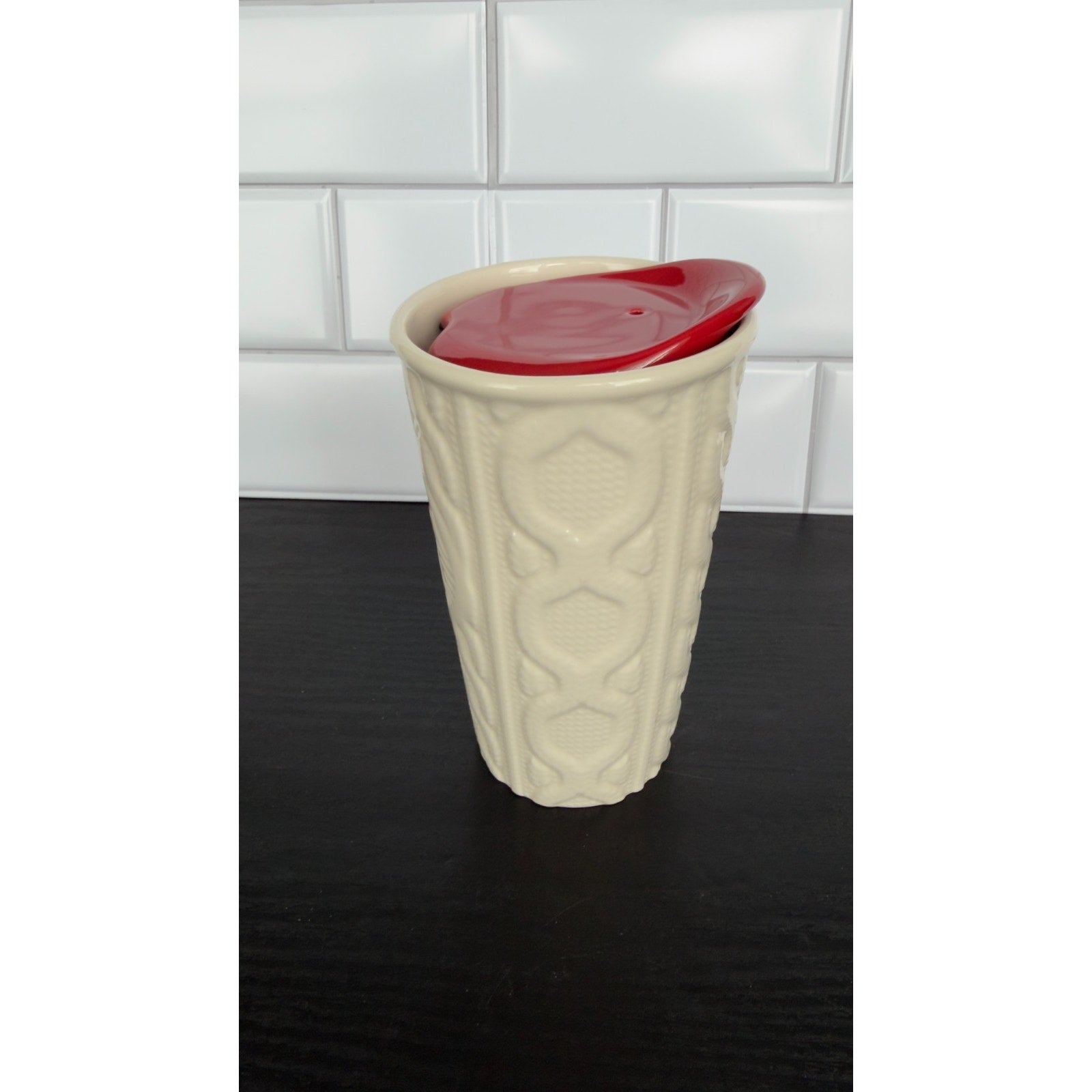 Starbucks 2016 Holiday Cable Knit Ceramic Travel Tumbler 10oz NWOT