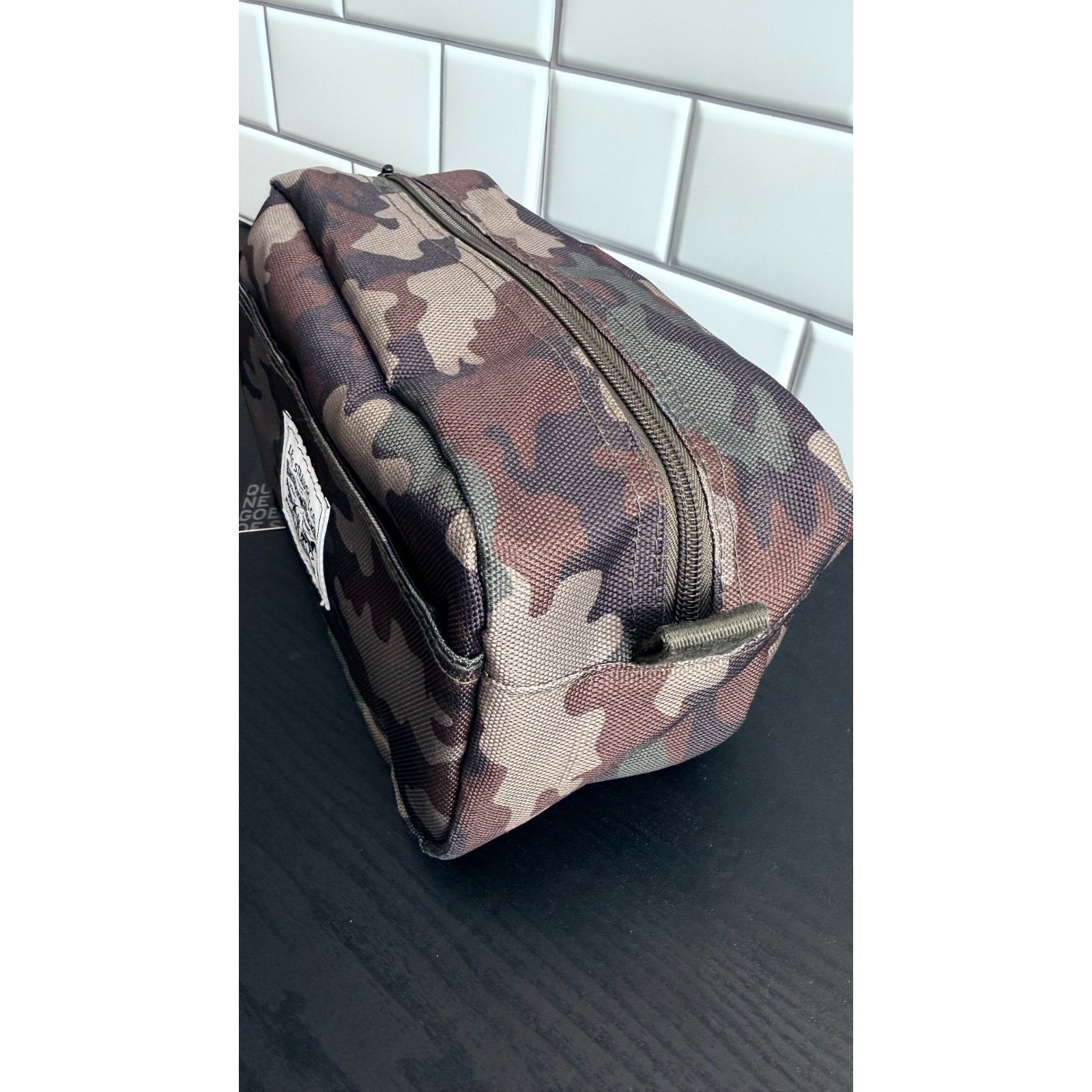Levi Strauss Camo Toiletry Kit / Dopp Bag | Travel Carrying Strap NWT