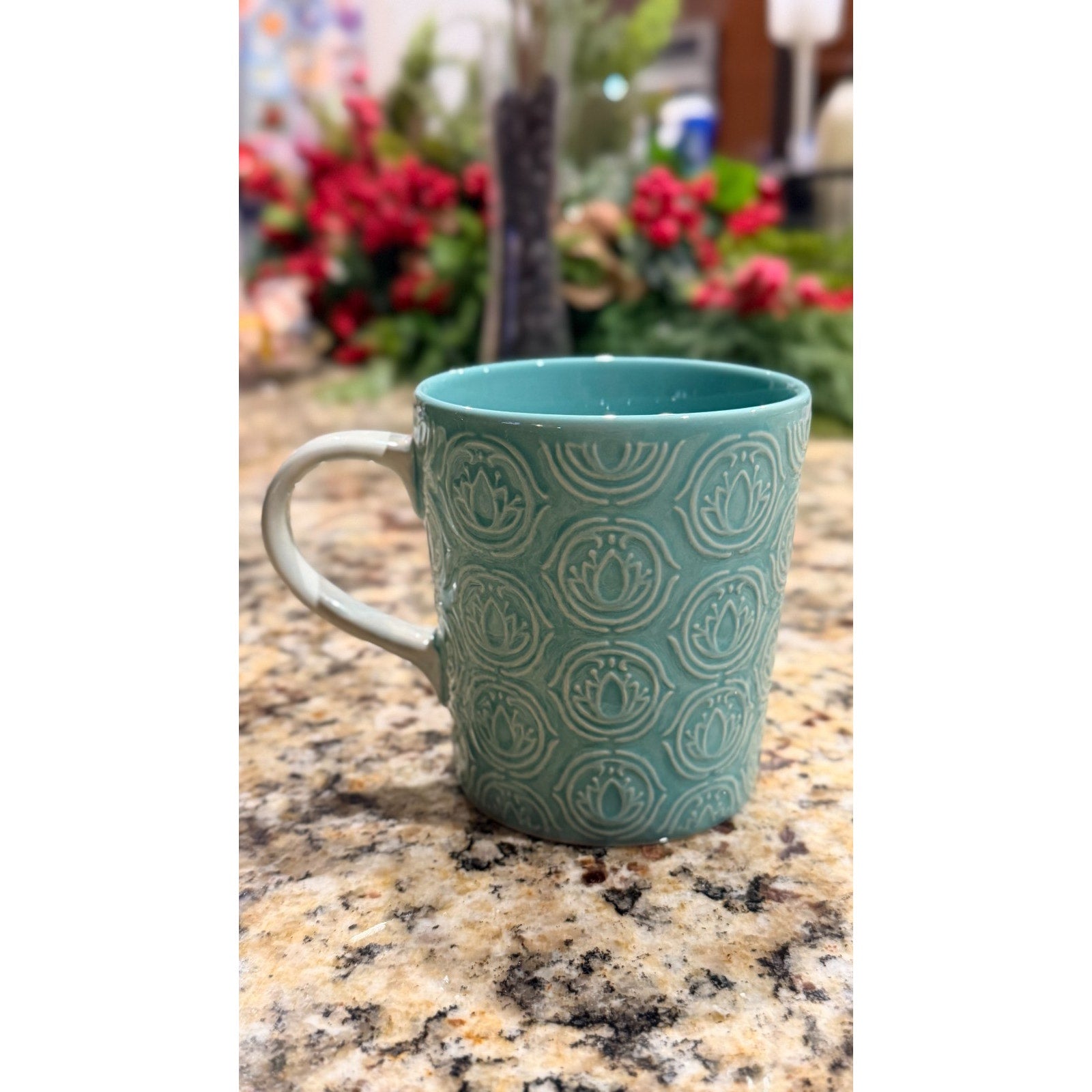 NEW Disney Parks Tiana’s Bayou Adventure Ceramic Mug - 16oz