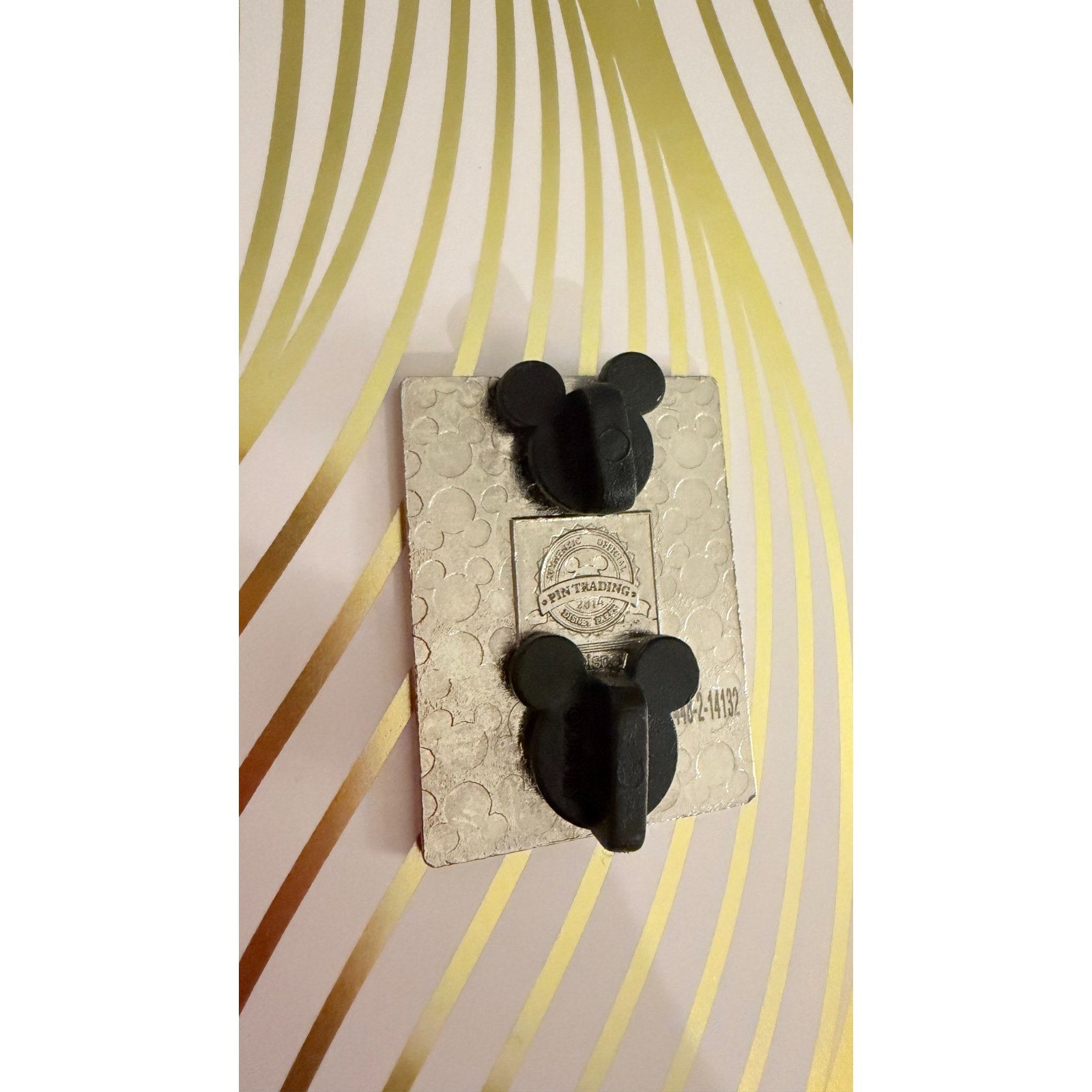 Disney Parks 2014 Frozen Kristoff "Splendid" Large Enamel Pin