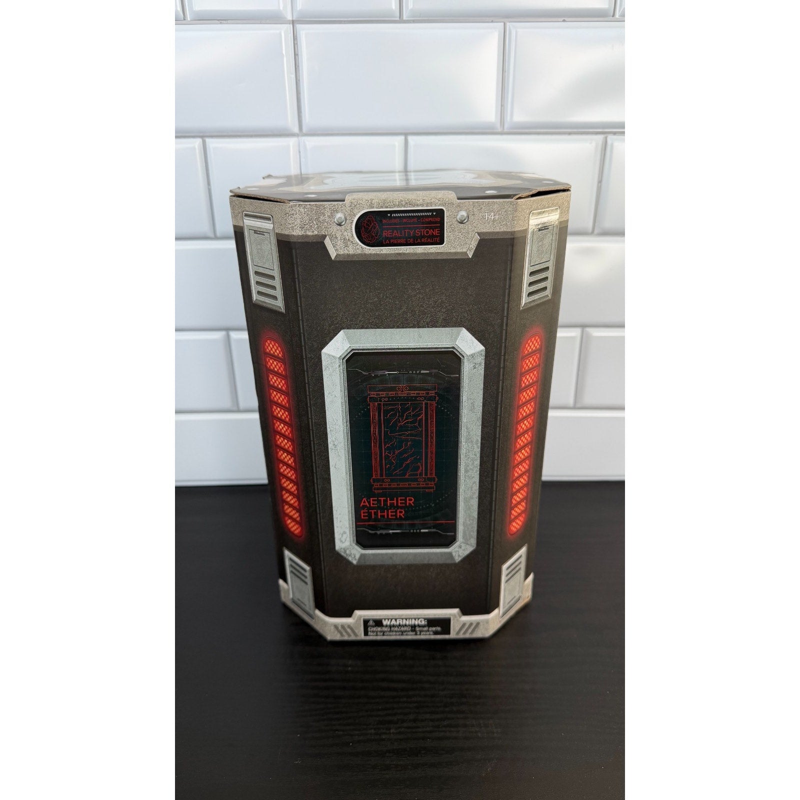 NEW Marvel Aether Containment Unit Light-Up Prop Replica (Infinity Stone)