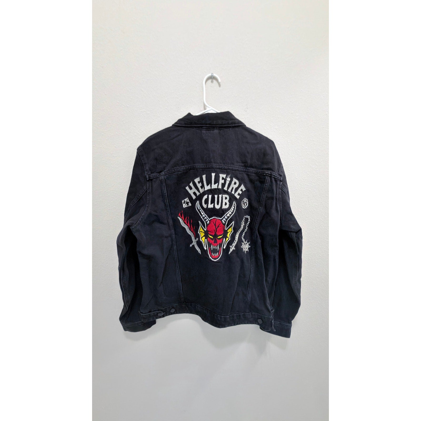 Primark Stranger Things Hellfire Club Embroidered Denim Jacket Unisex Large NEW