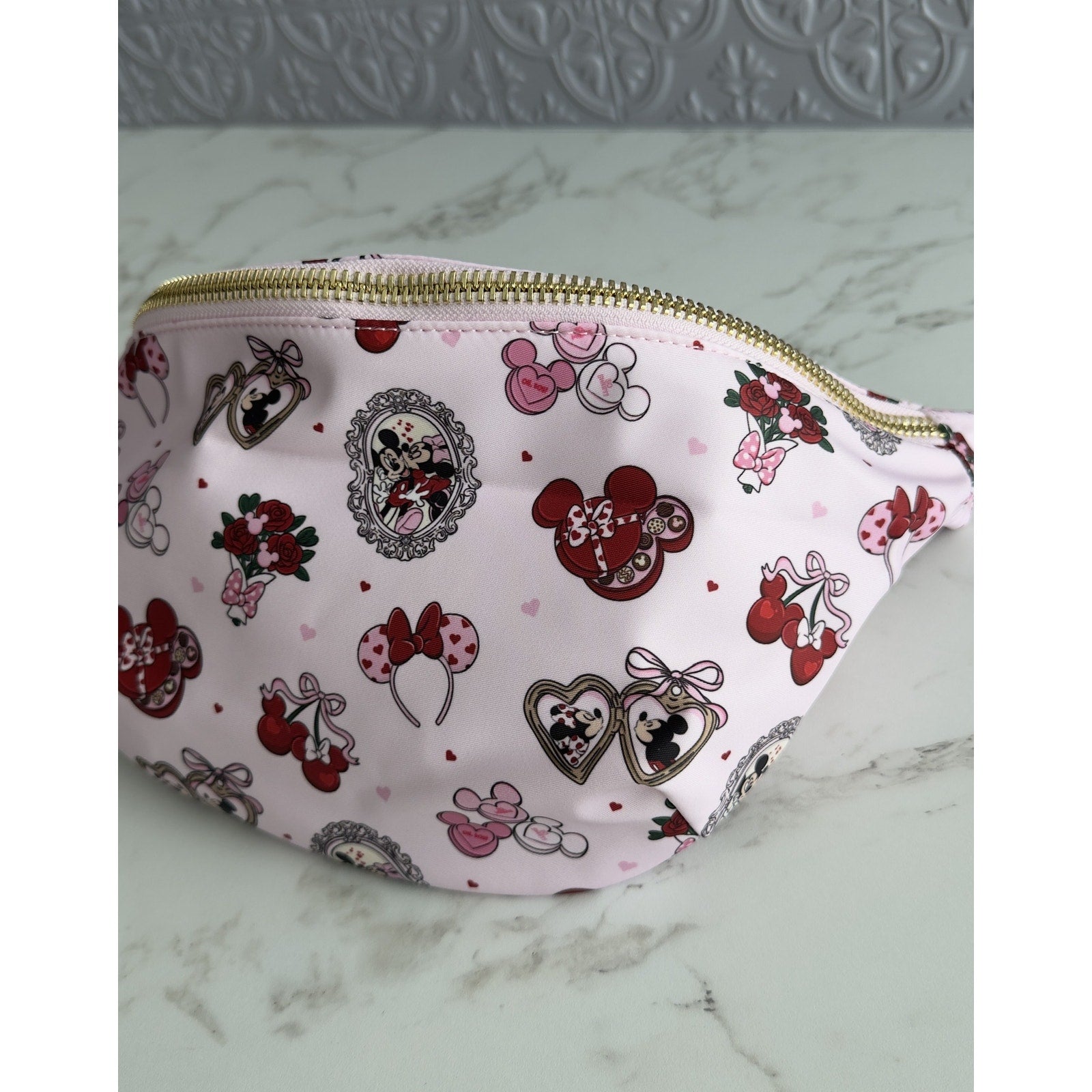 Disney Parks Stoney Clover Lane Mickey Minnie Valentine’s Day Belt Bag NEW
