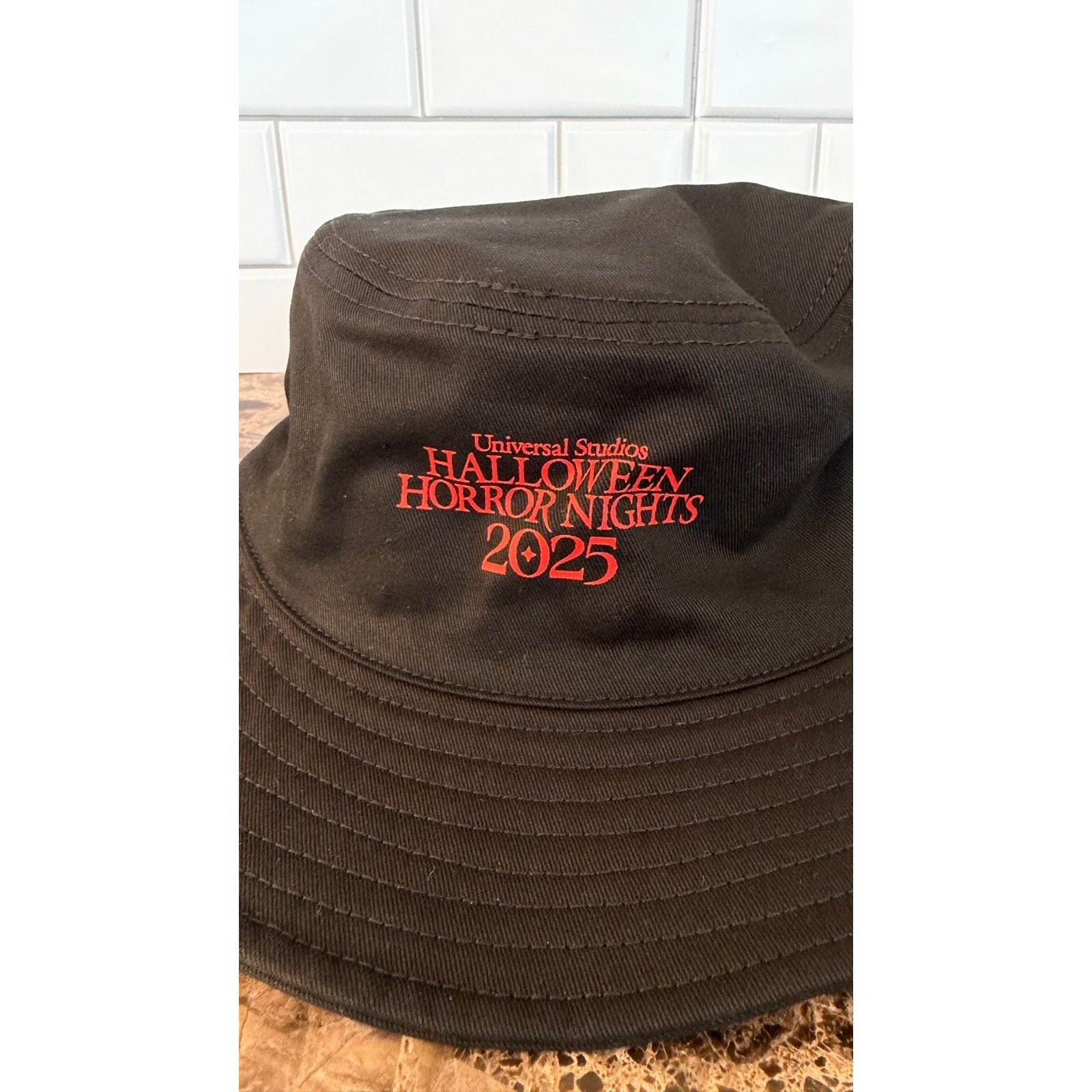 Universal HHN 2025 Five Nights at Freddy’s Reversible Bucket Hat NWT
