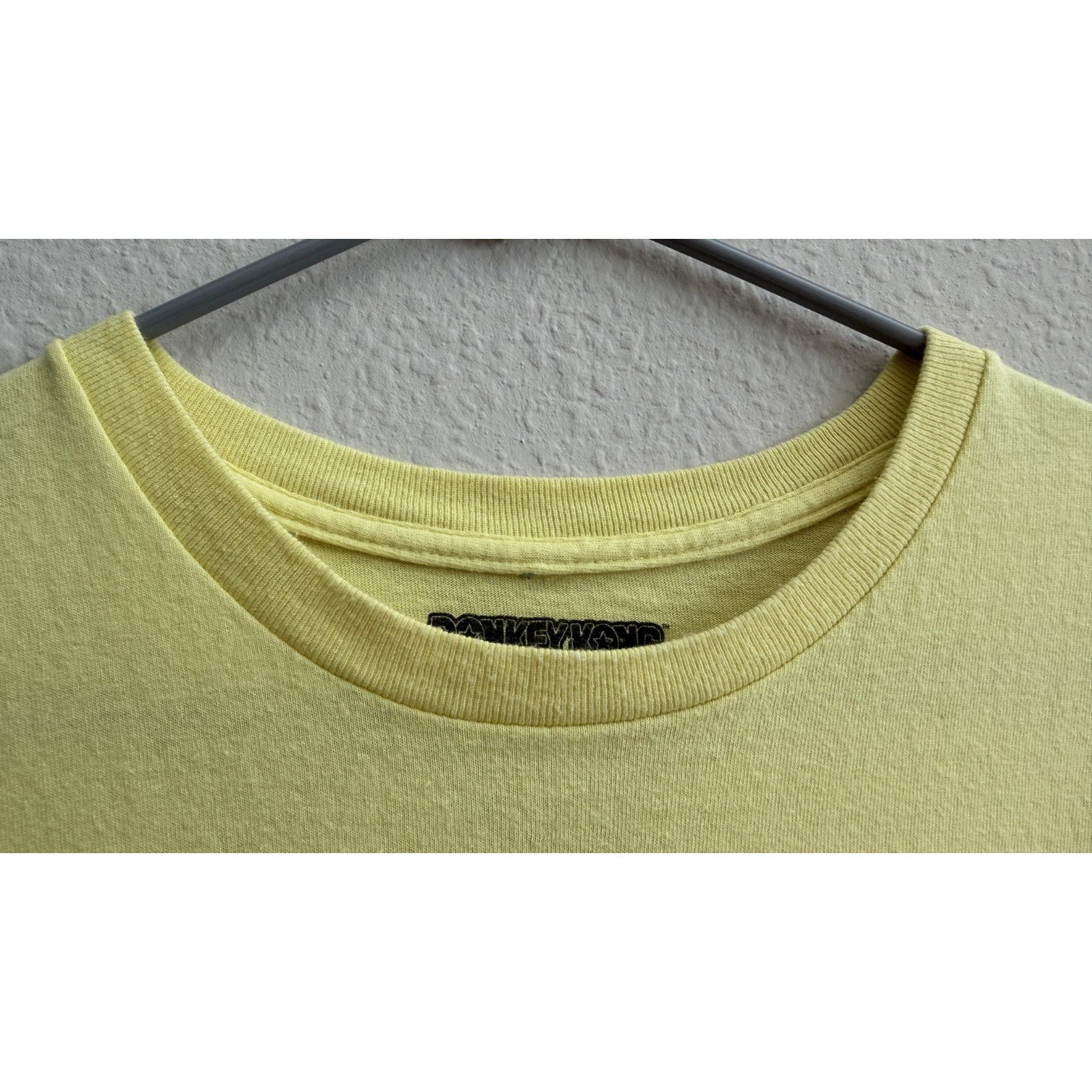 Nintendo Donkey Kong Men's Yellow Graphic T-Shirt Size XL