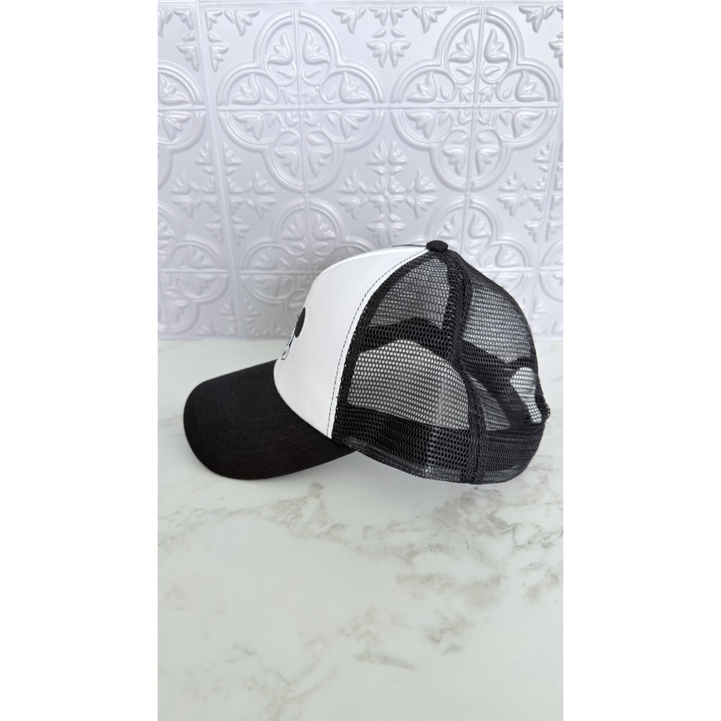 NEW Disney Parks Mickey Mouse Classic Snapback Trucker Hat Cap Black White