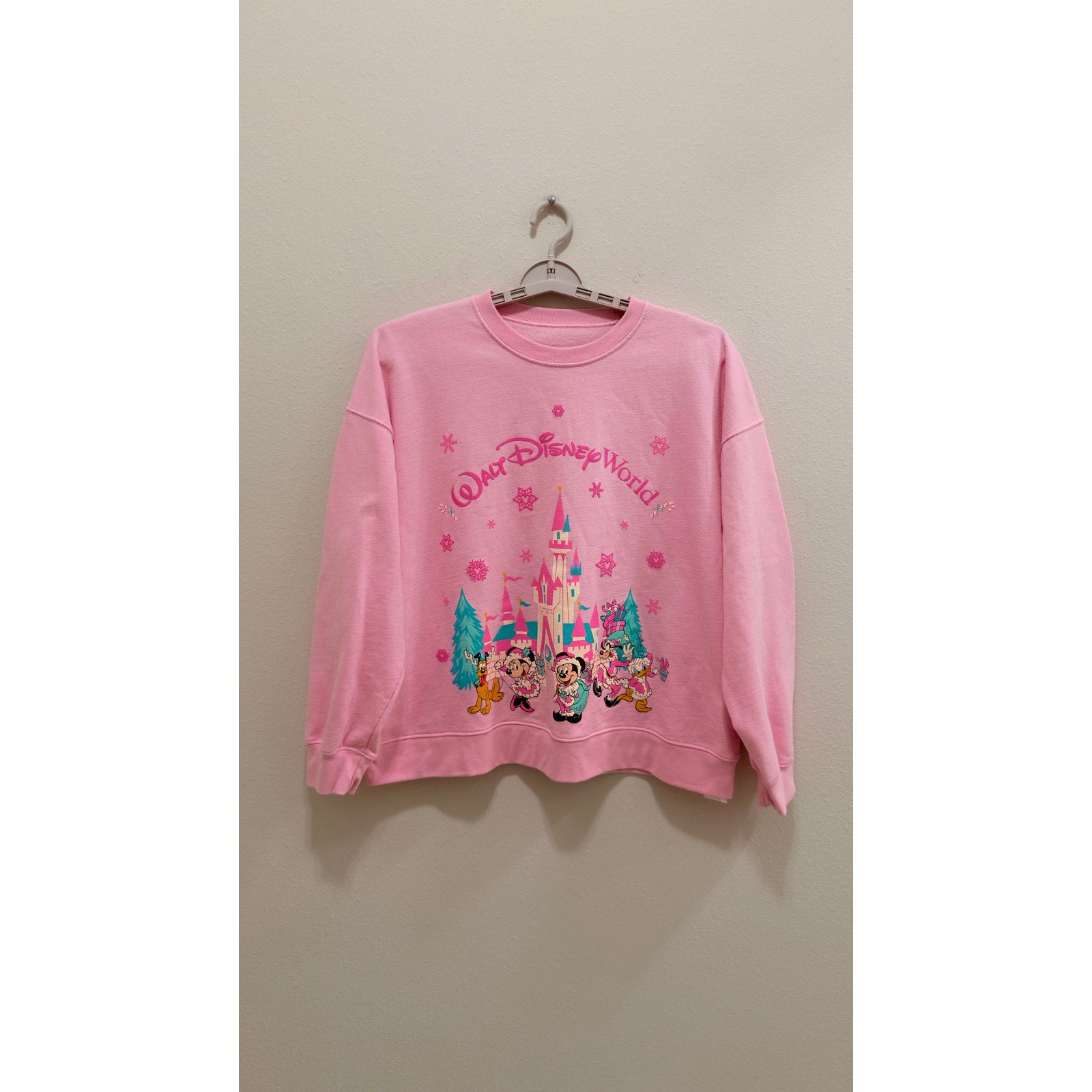 Disney Parks WDW Christmas Castle Crewneck Pullover – Large (READ)