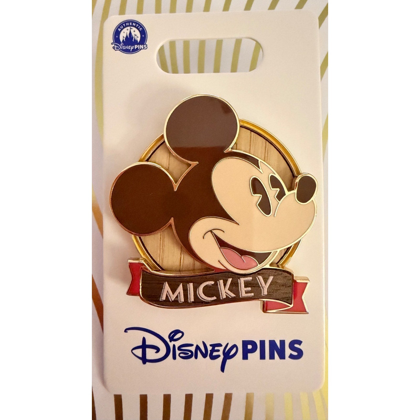 NEW Disney Parks Mickey & Minnie Wood Inlay Pin Set