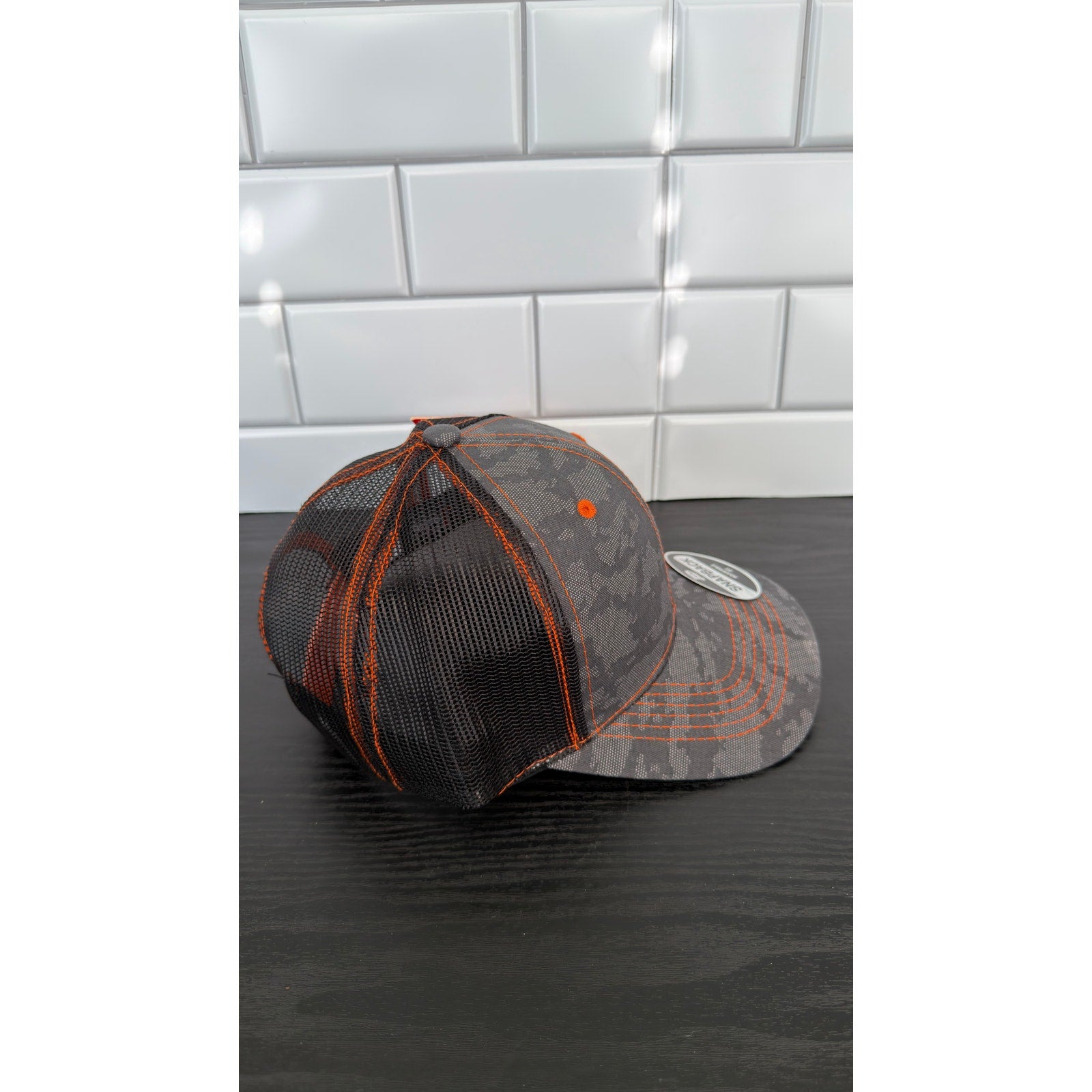 Justin Boots Camo Orange Logo Trucker Hat – NWT