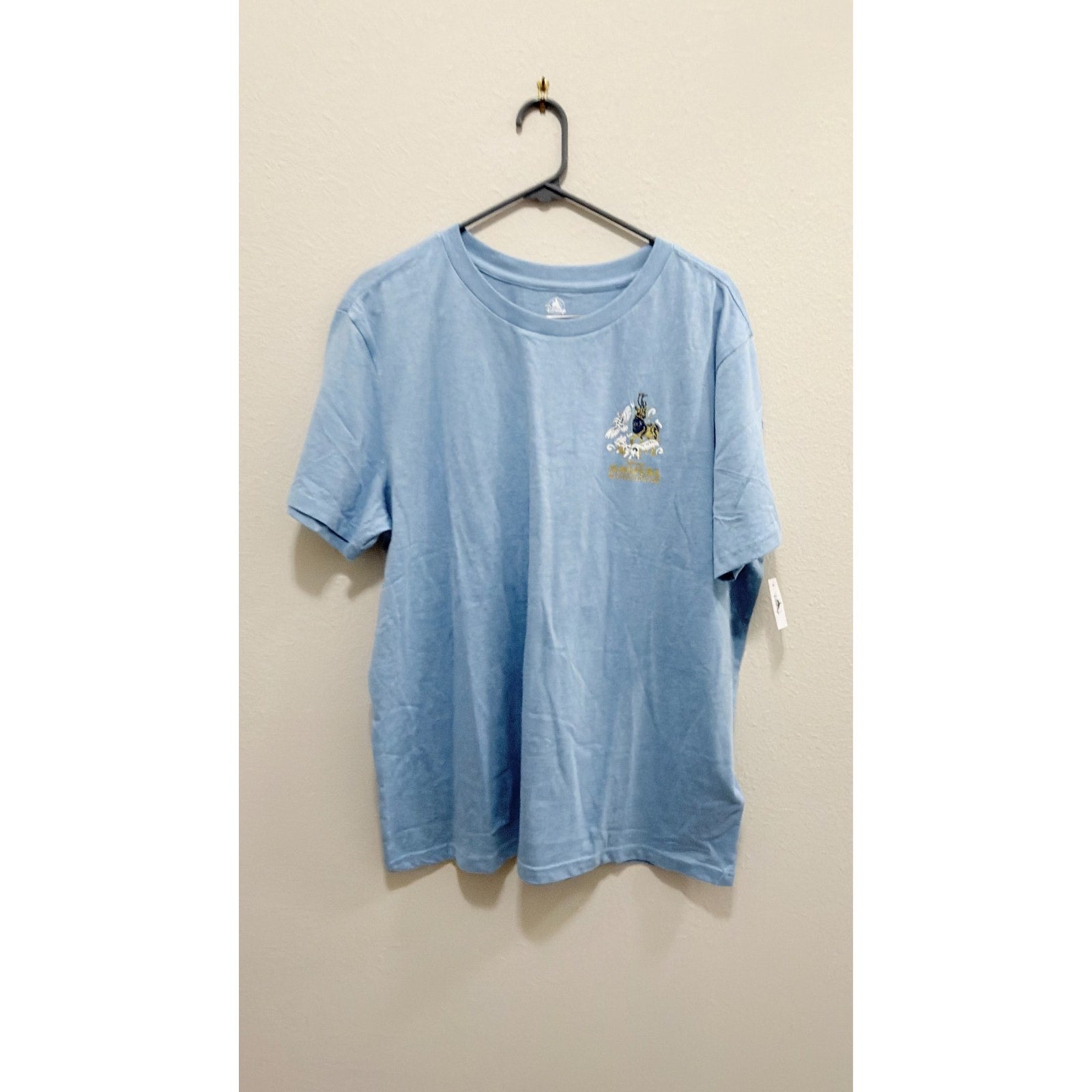 Disney Parks Animal Kingdom Merry Menagerie 2025 T-Shirt - Large - NWT