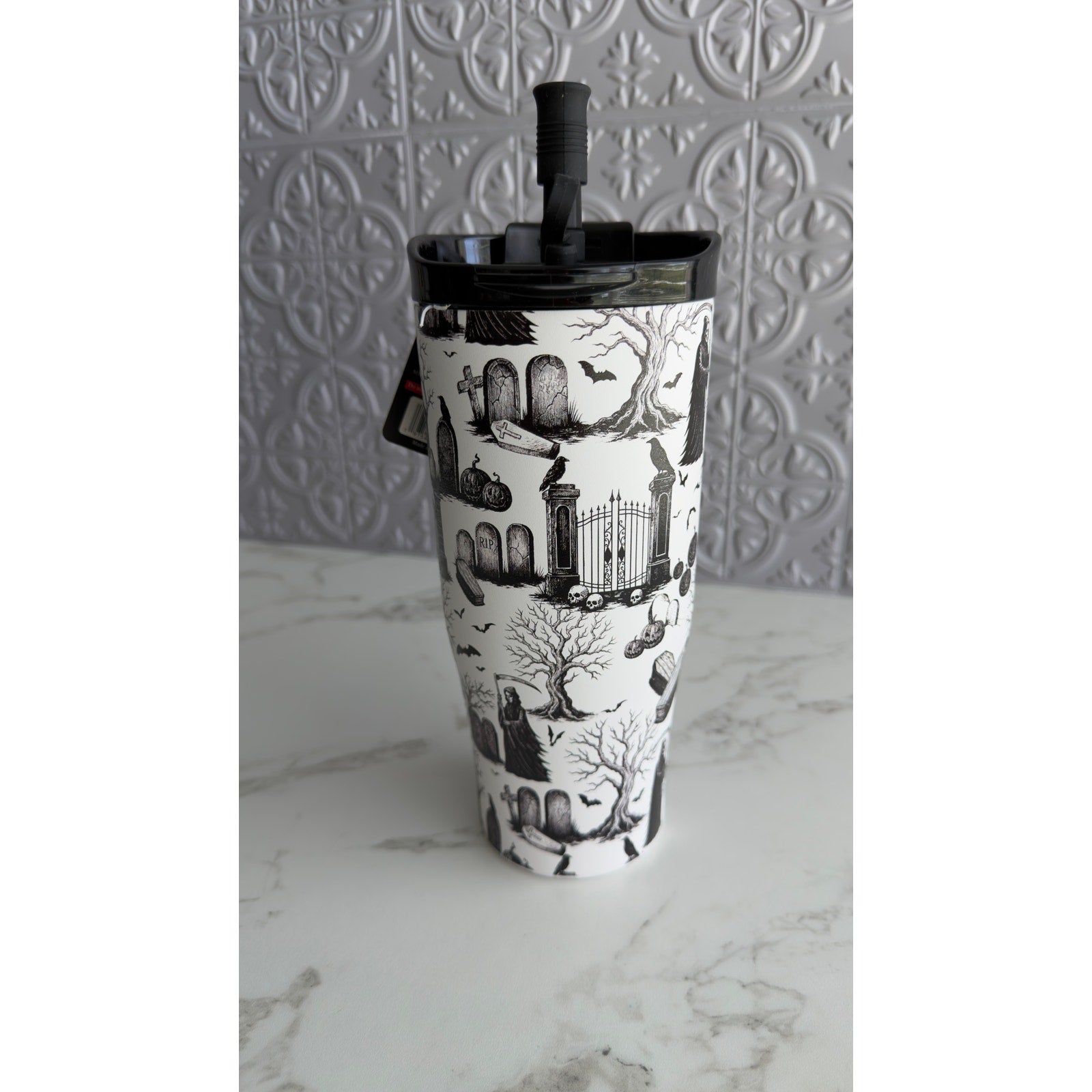 Wellness 30 oz Stainless Steel Tumbler Halloween Graveyard Grim Reaper NWT