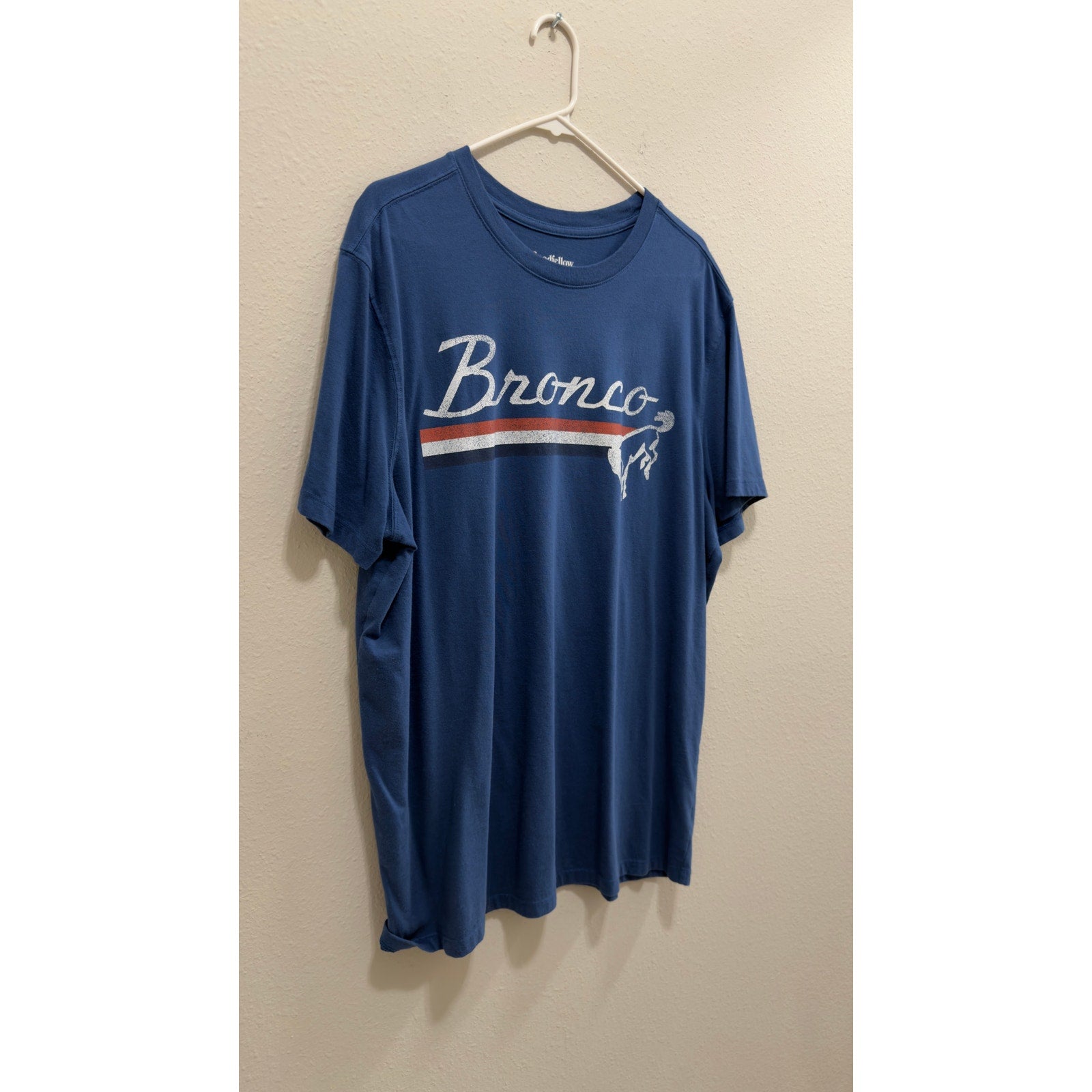 Goodfellow & Co. Men's Ford Bronco Licensed Graphic T-Shirt Blue Size XL