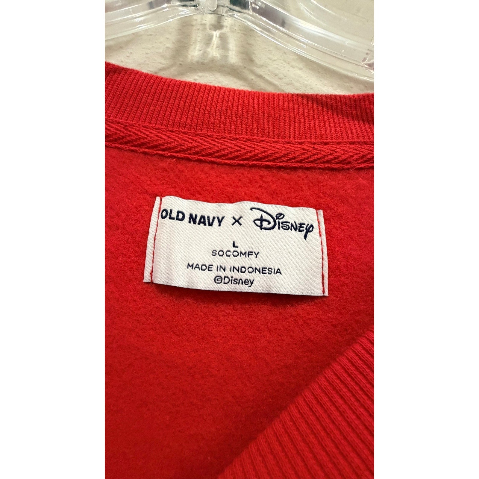 Old Navy x Disney Mickey Mouse Oversized Socomfy Holiday Sweatshirt Large NEW
