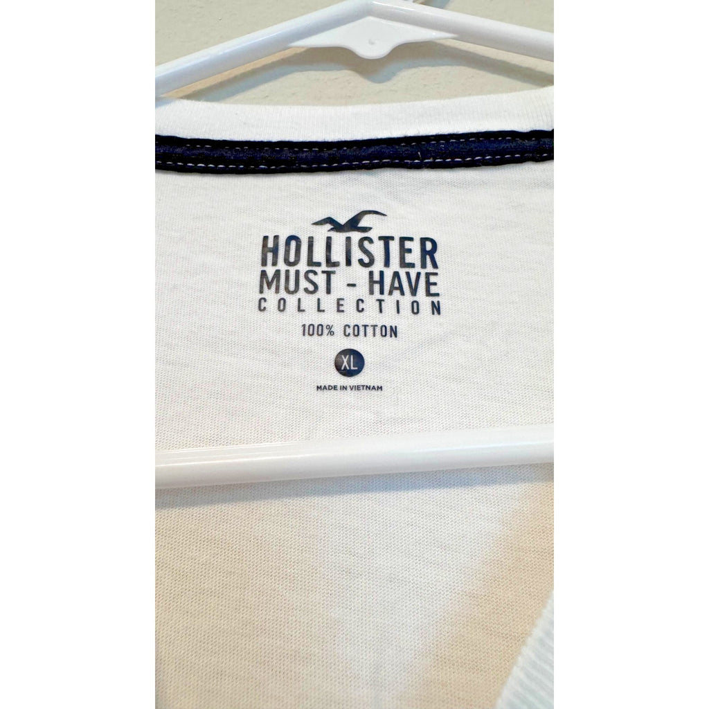 Hollister "Must Have Collection" Icon Tee (Men's XL, White)